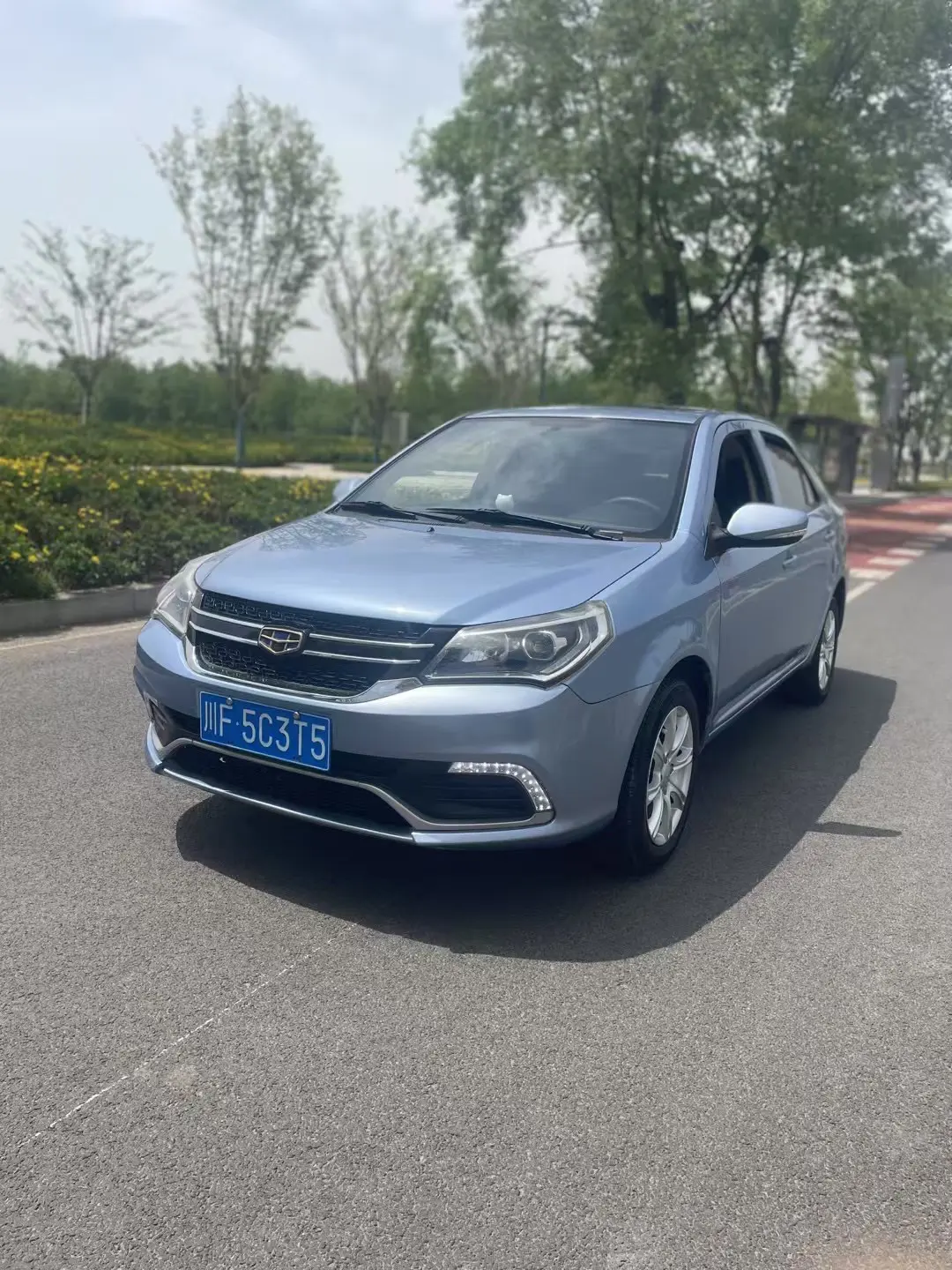 Geely King Kong  из Китая