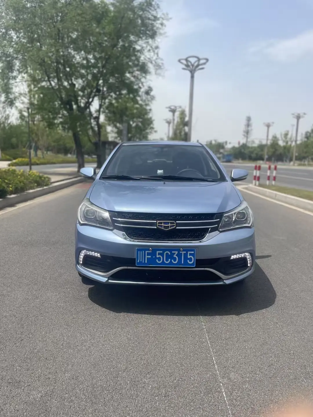 Geely King Kong  из Китая