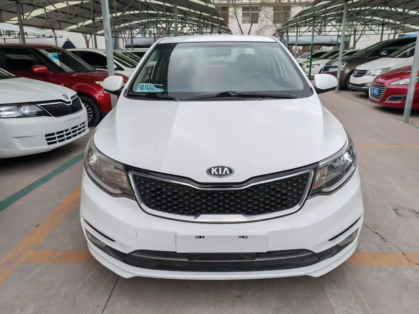 Kia K2  из Китая