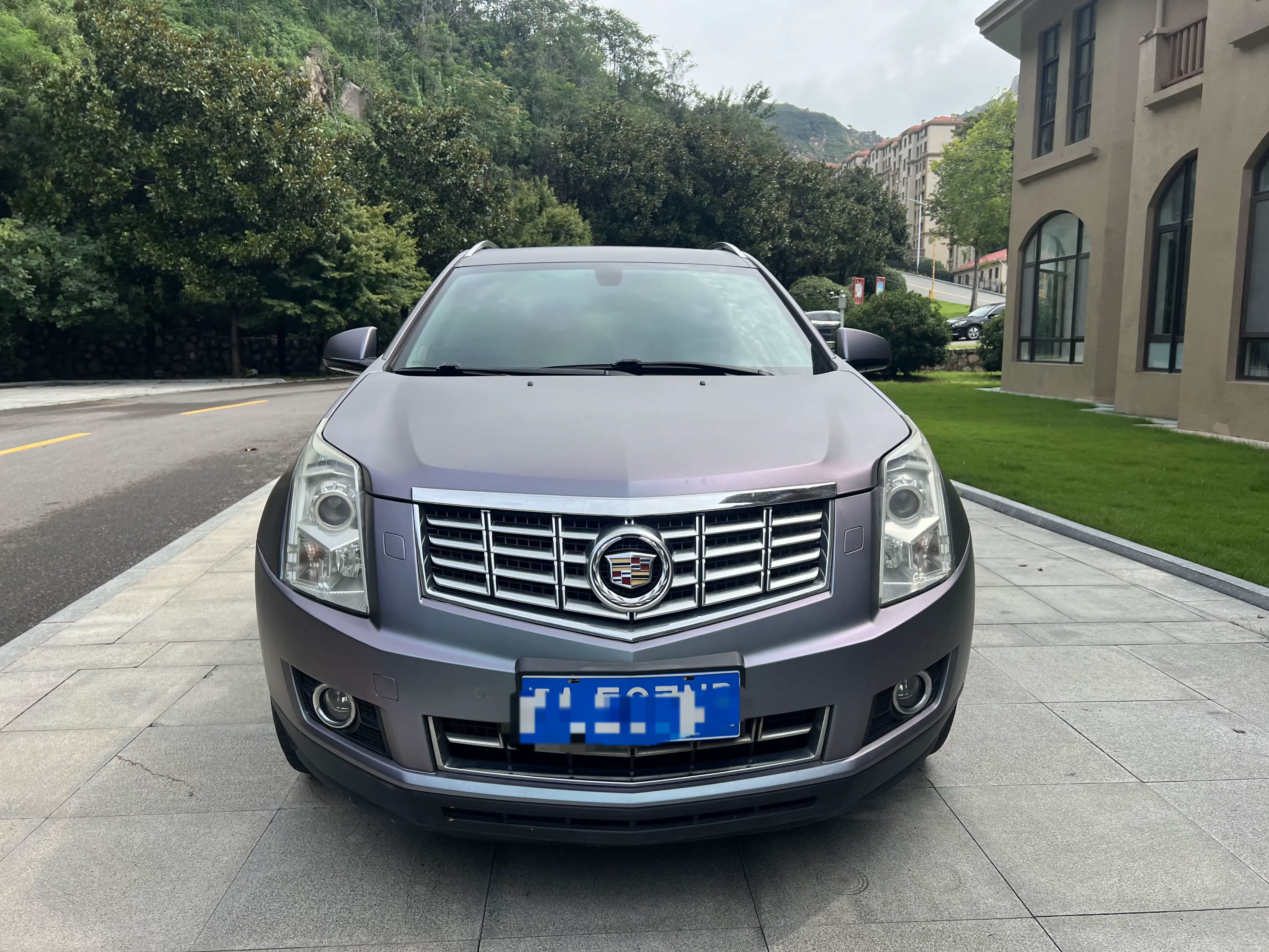 Cadillac SRX  из Китая