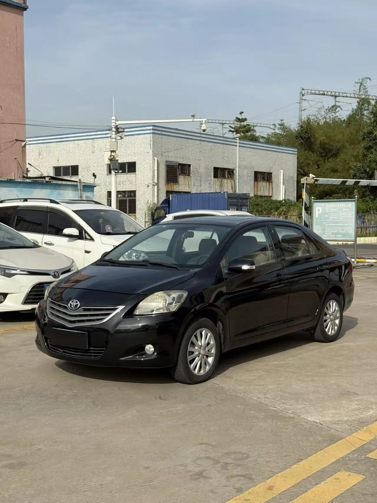 Toyota Vios  из Китая