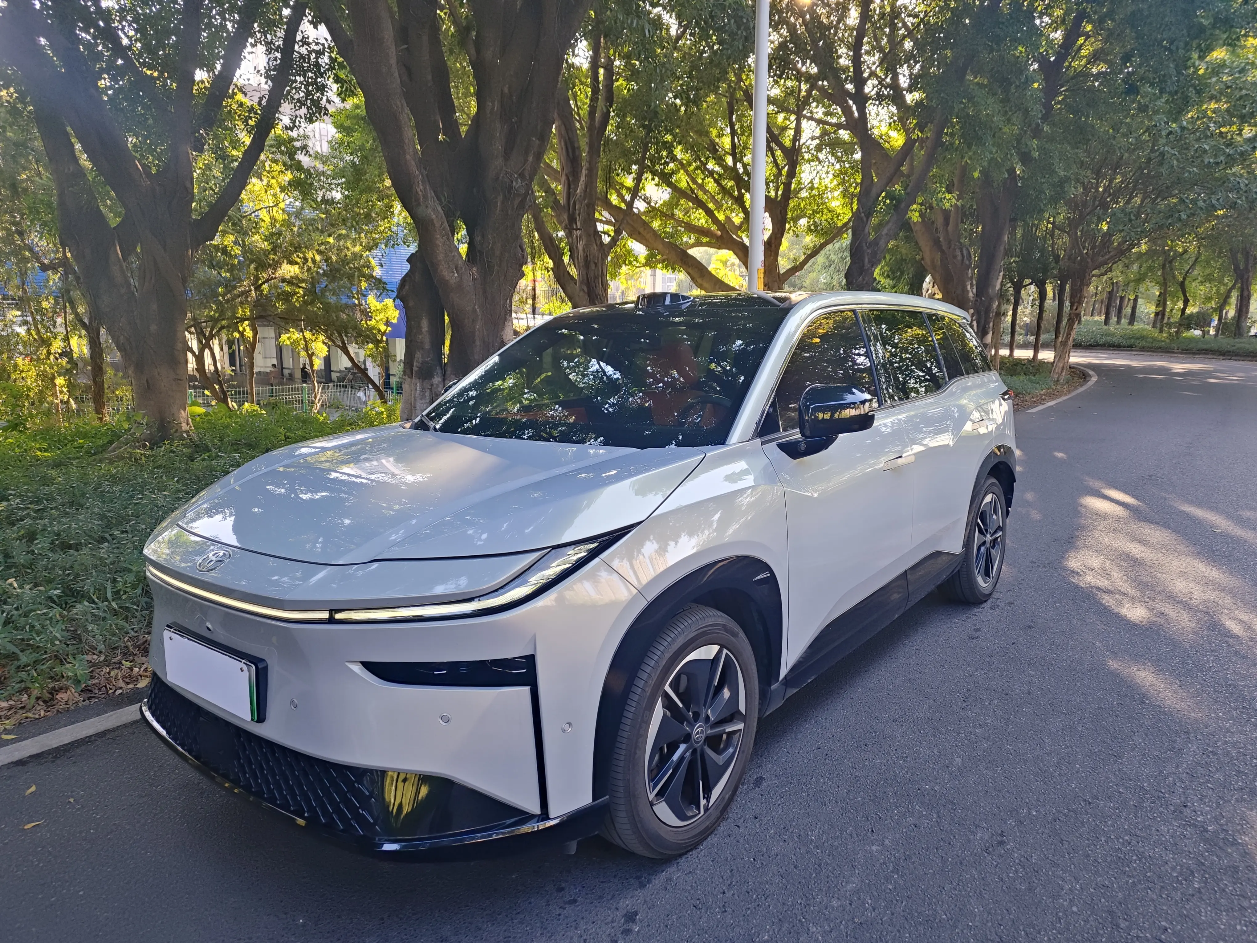 Toyota Bozhi 3X  из Китая