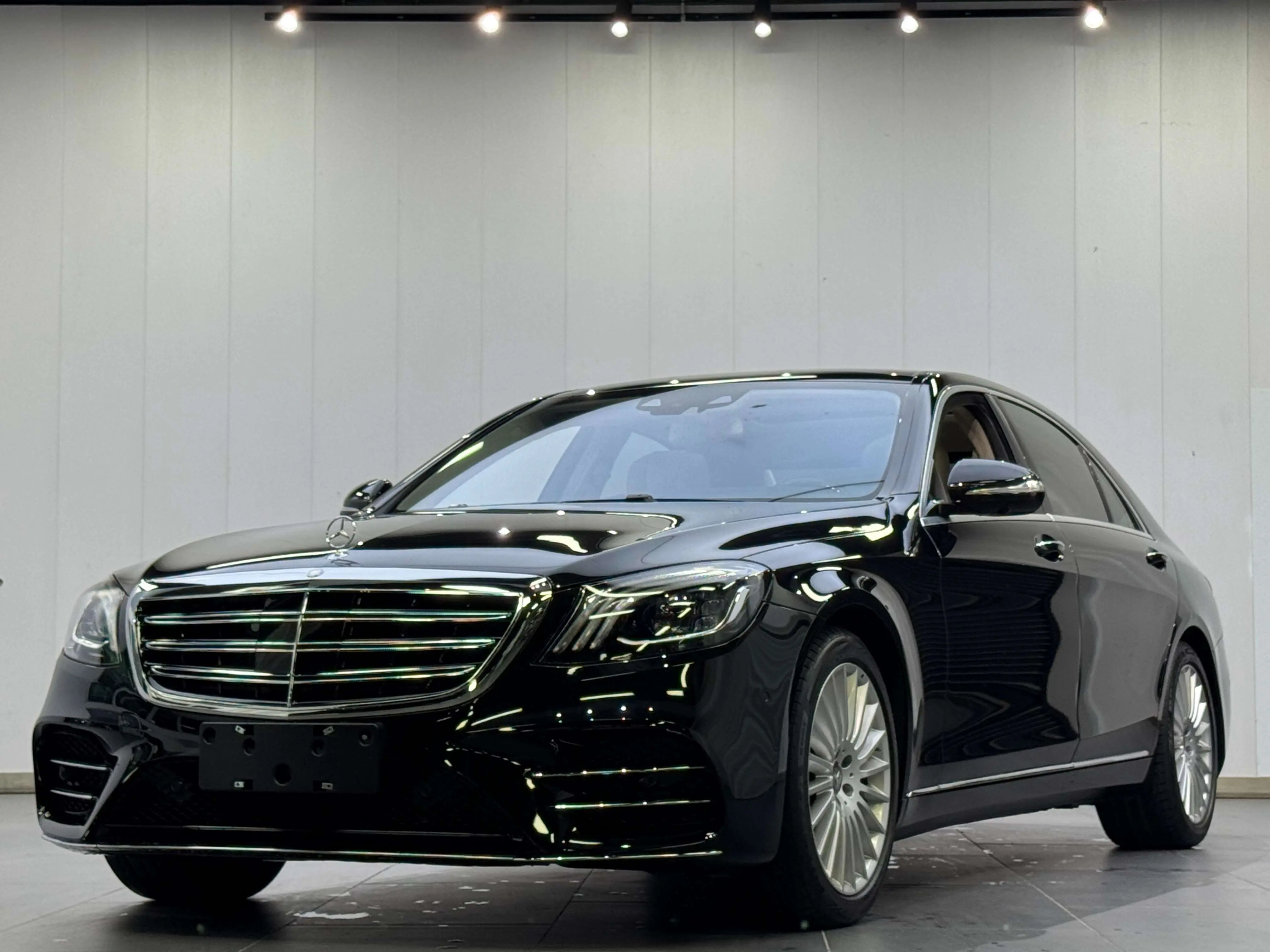 Mercedes-Benz Mercedes Benz S Class  из Китая
