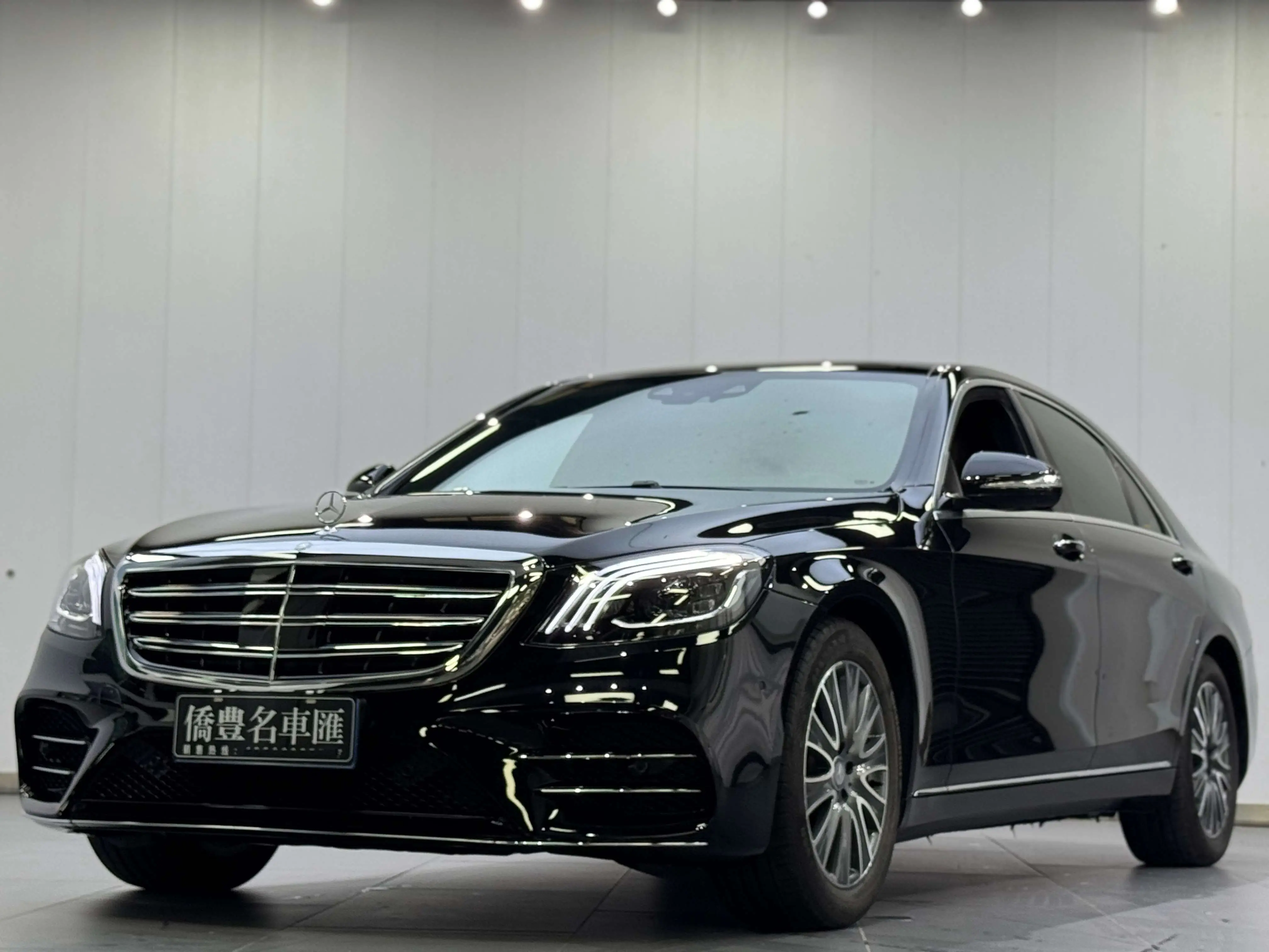 Mercedes-Benz Mercedes Benz S Class  из Китая