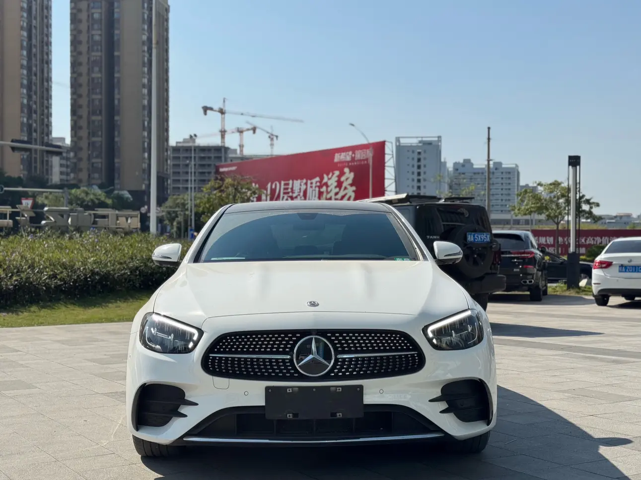 Mercedes-Benz E-Class  из Китая