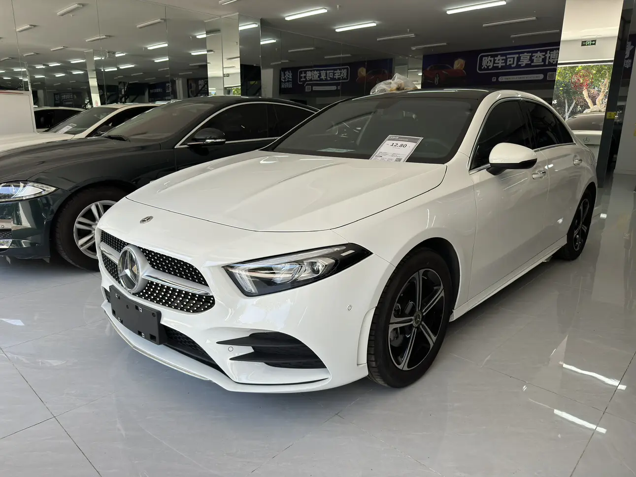 Mercedes-Benz Mercedes Benz A Class  из Китая