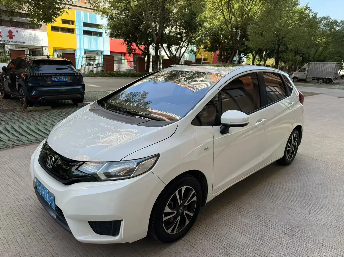 Honda Fit  из Китая