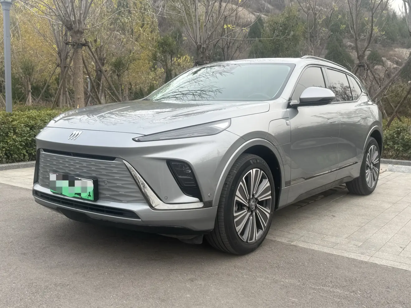 Buick E5  из Китая