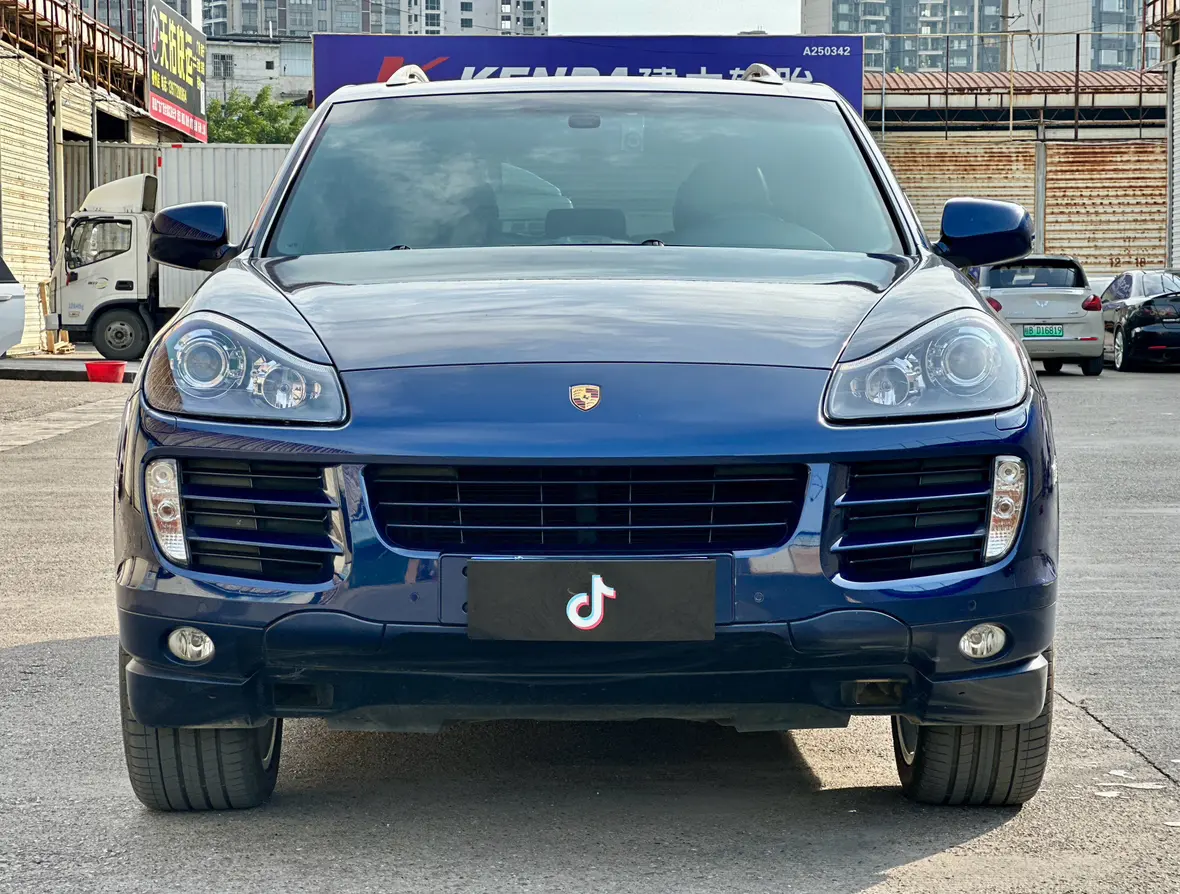 Porsche Cayenne  из Китая