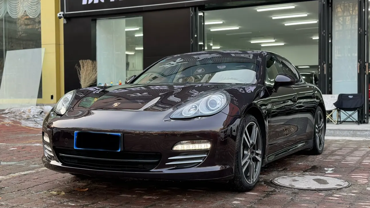 Porsche Panamera