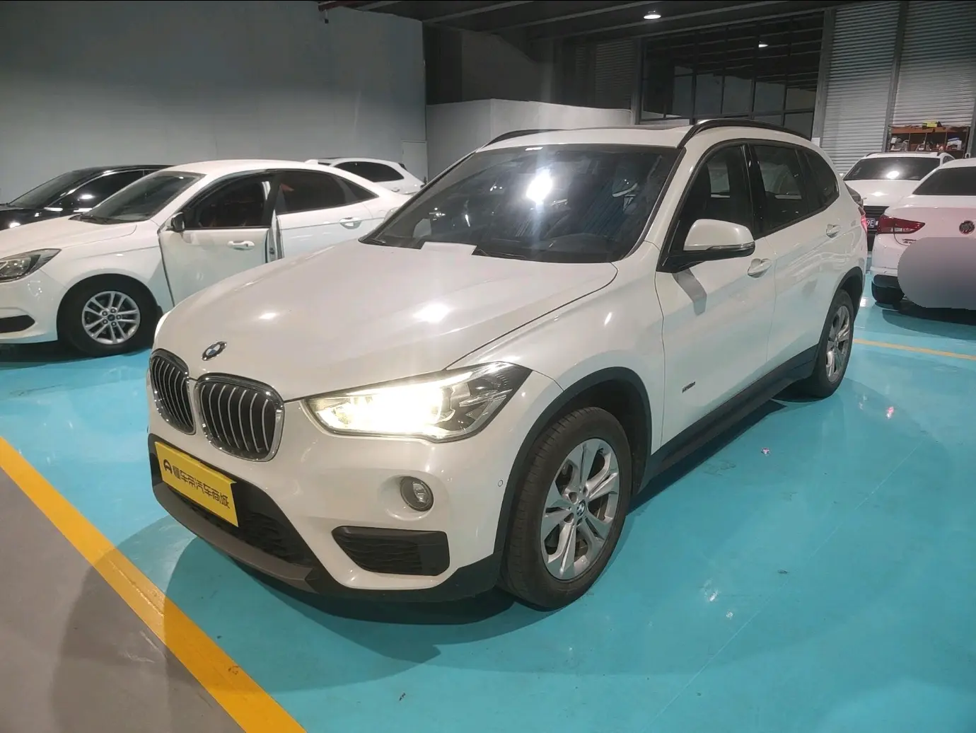 BMW X1  из Китая