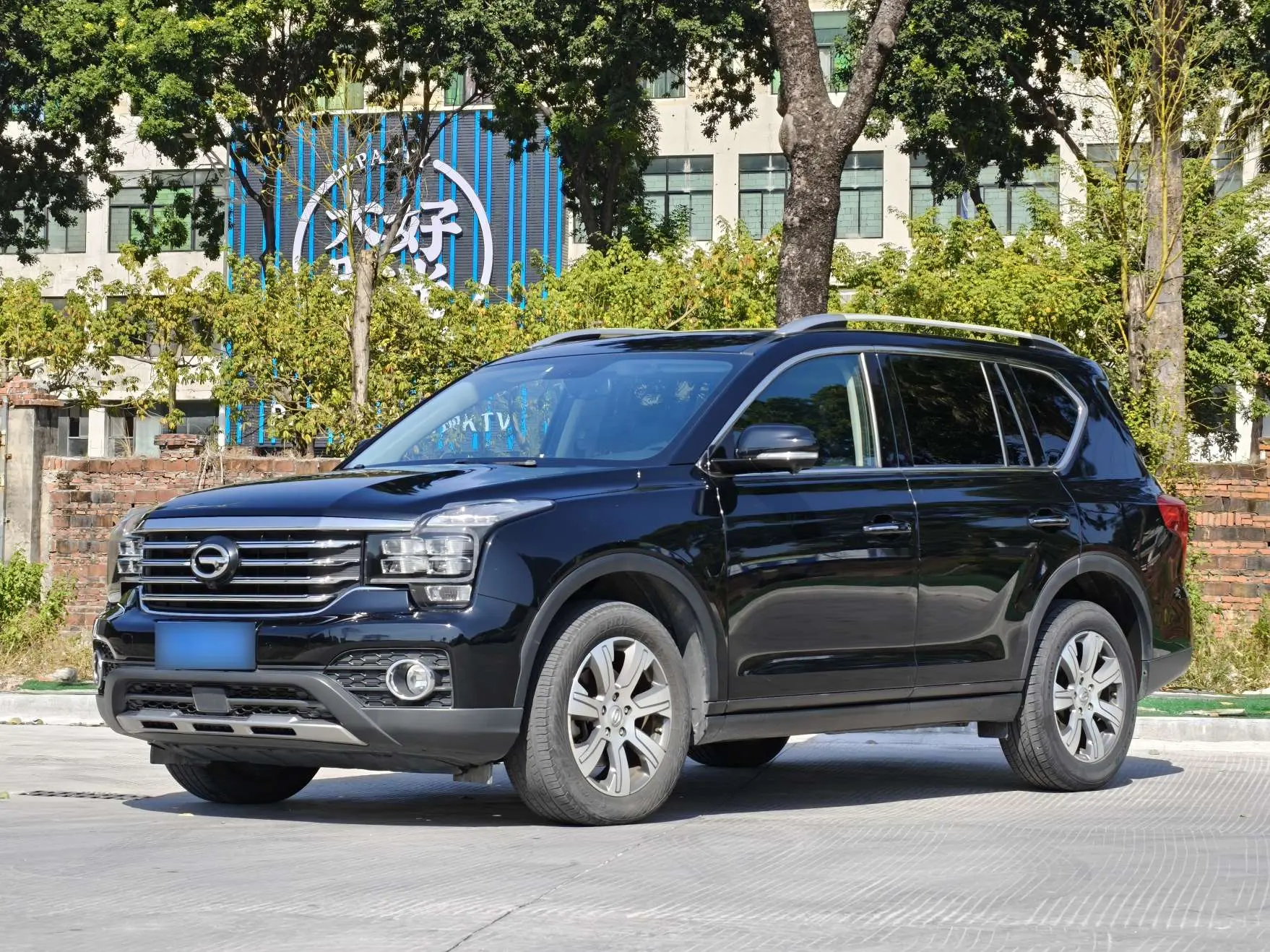 GAC Trumpchi GS7  из Китая