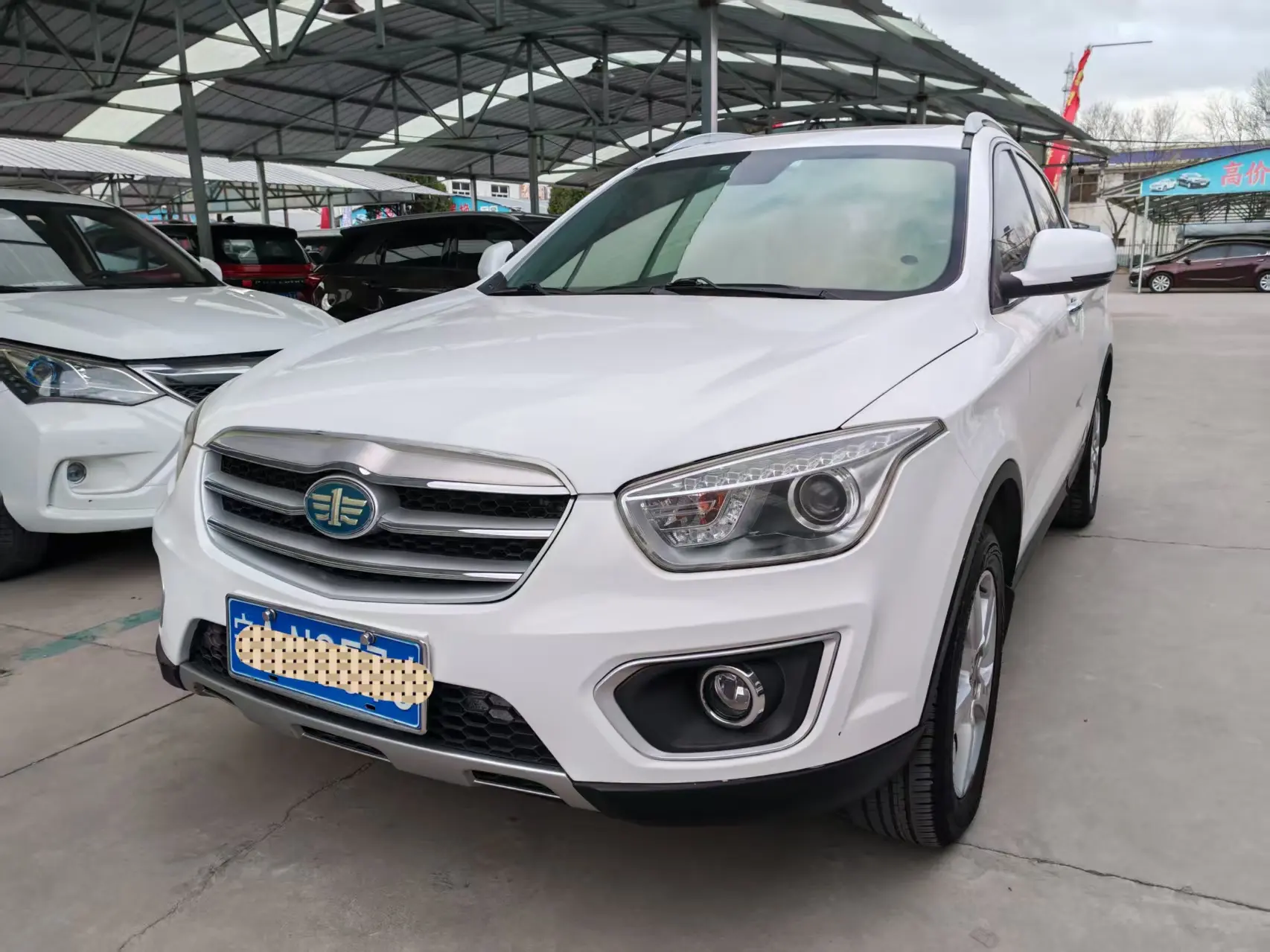 FAW Bestune X80 (Besturn X80)  из Китая