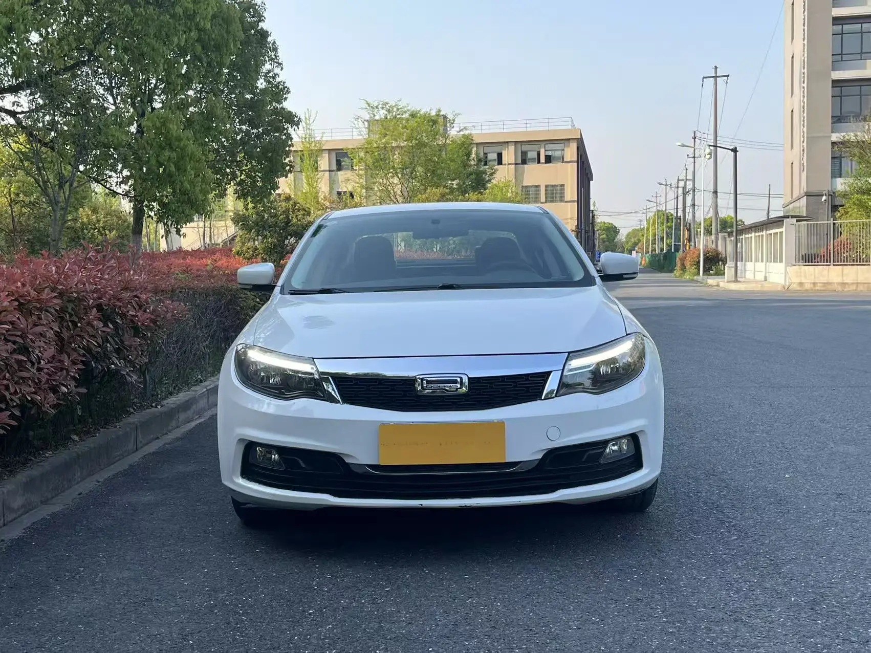 Qoros 3  из Китая