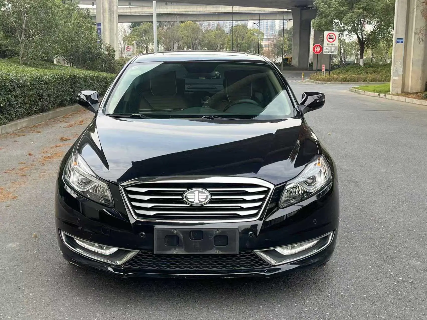 FAW Bestune B70 (Besturn B70)  из Китая