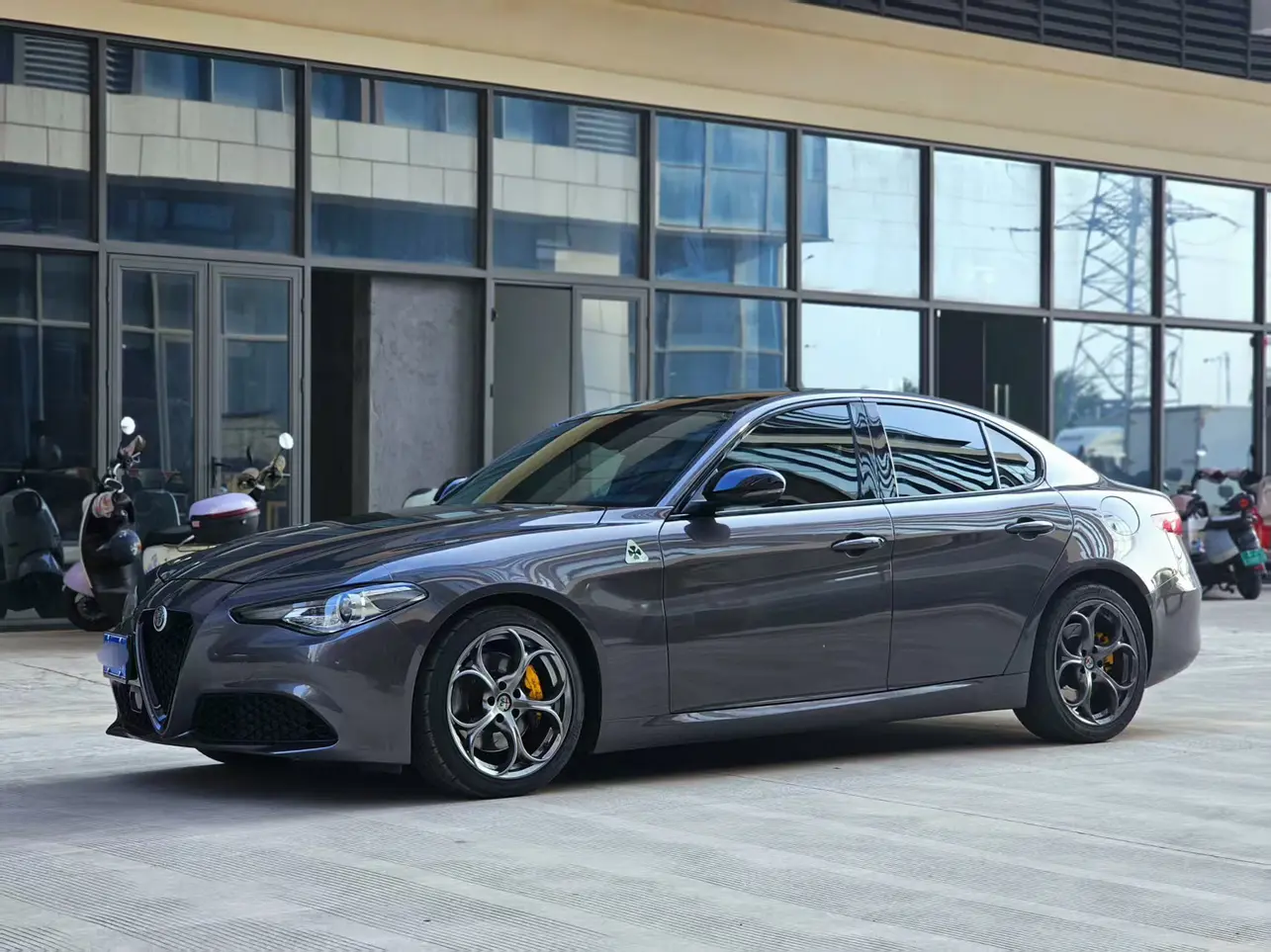 Alfa romeo Giulia Juliet  из Китая