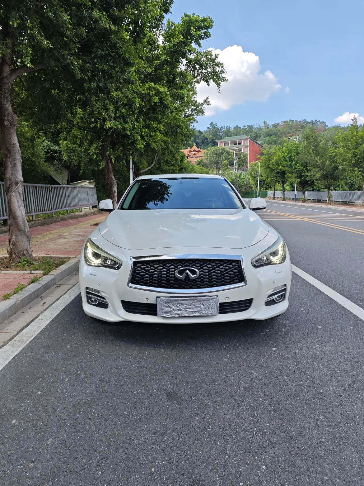 Infiniti Q50L  из Китая