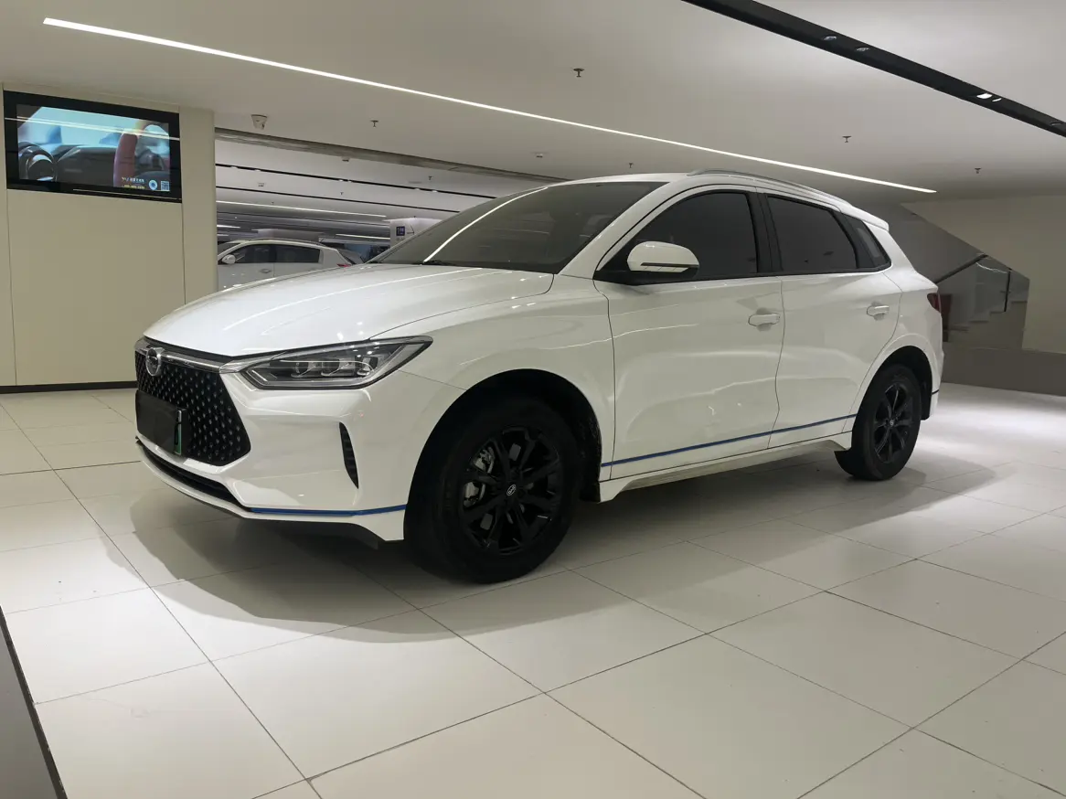 BYD e2  из Китая