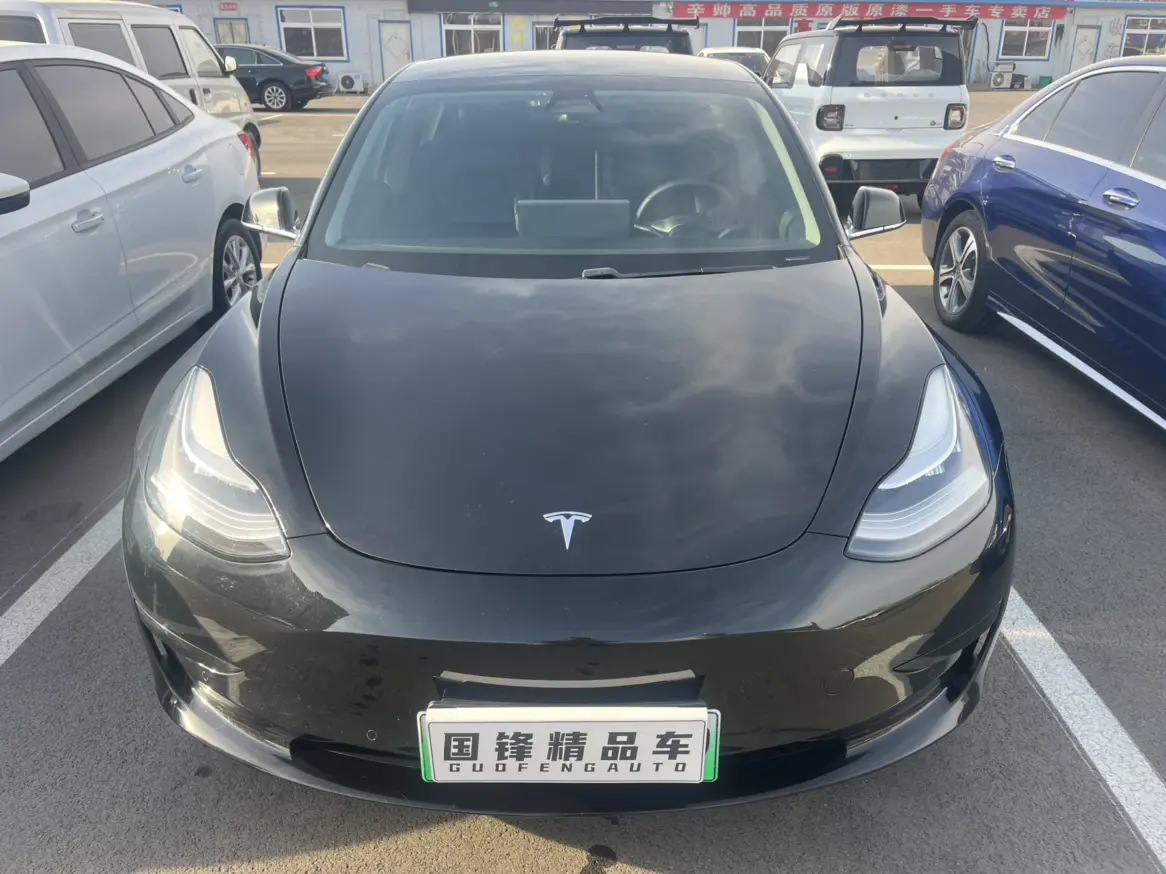 Tesla Model 3  из Китая