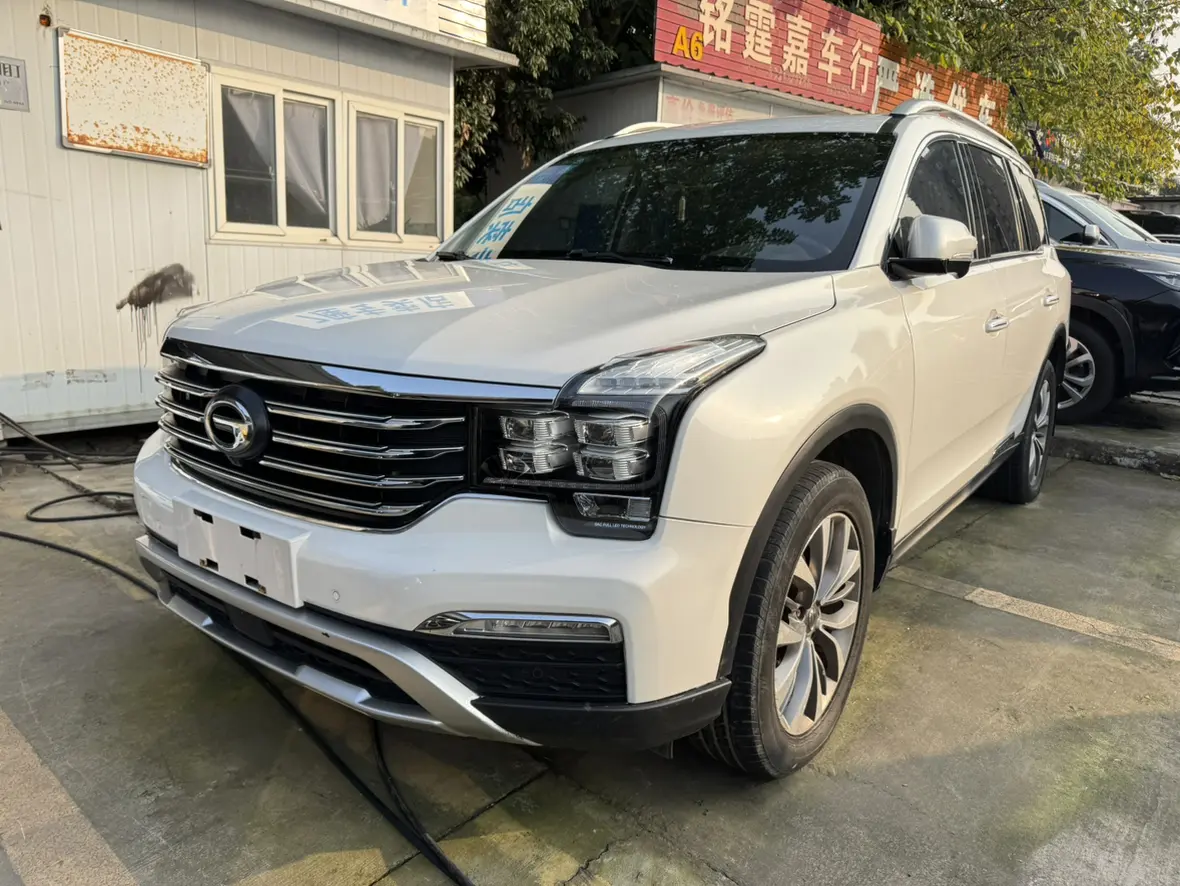 GAC Trumpchi GS8  из Китая