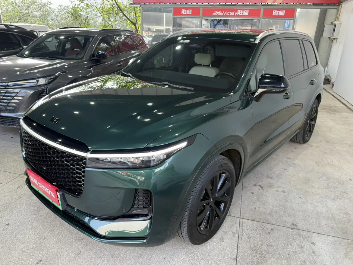 Li ONE (Ideal ONE)  из Китая