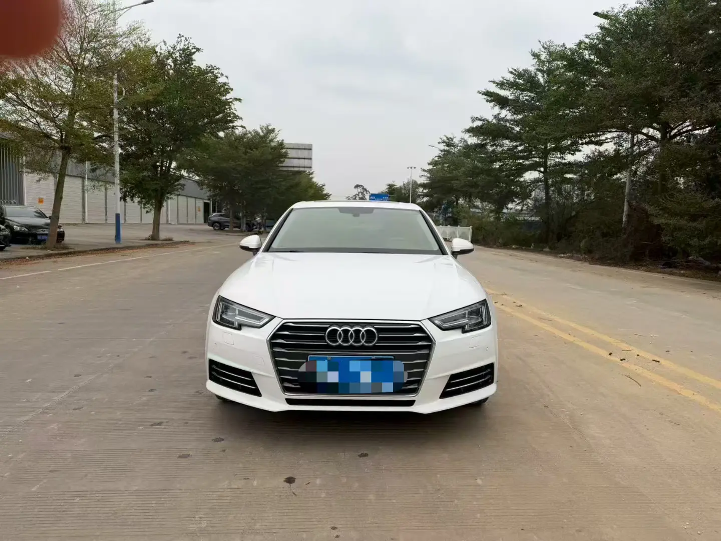 Audi A4L  из Китая