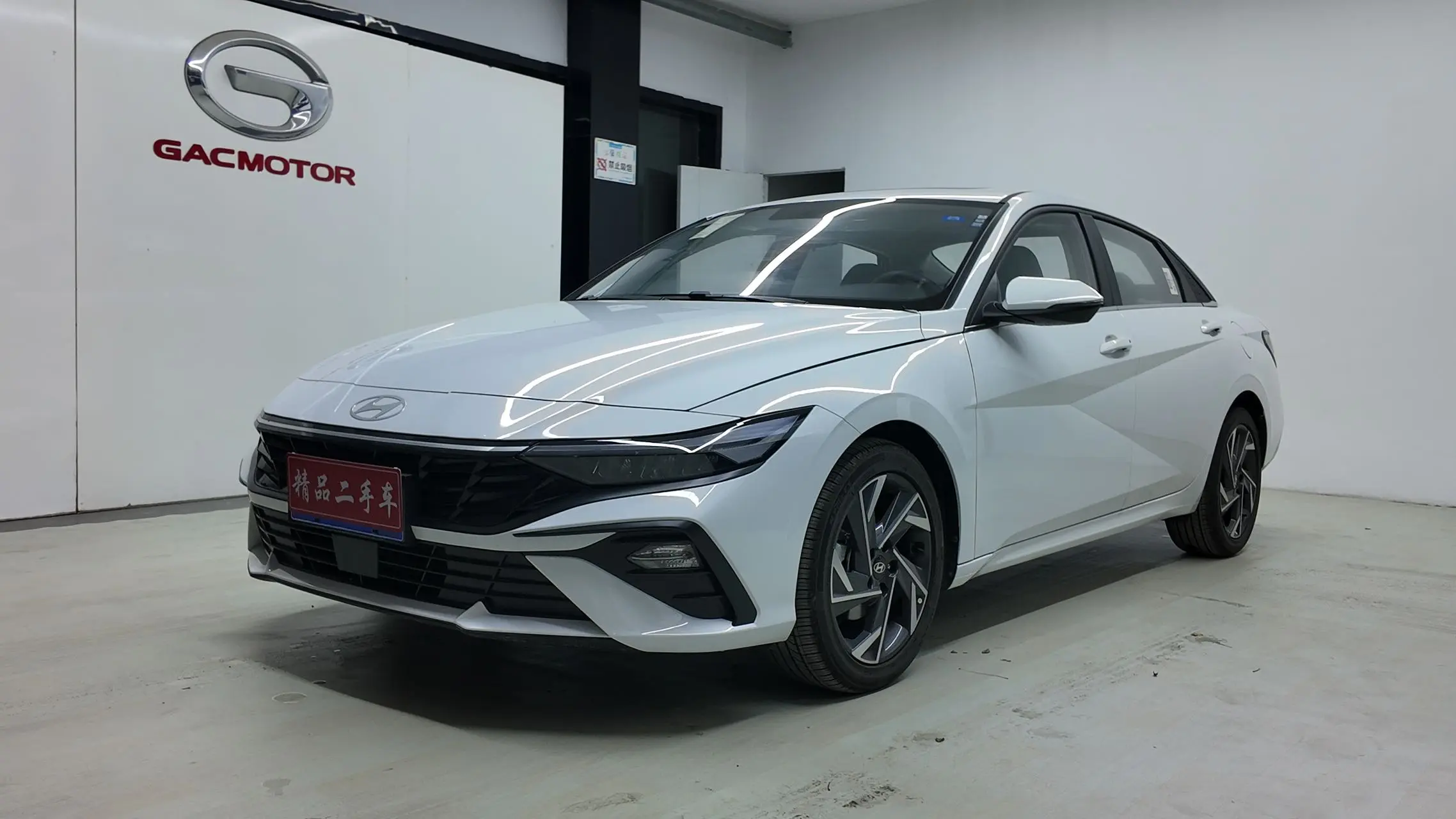 Hyundai Elantra  из Китая