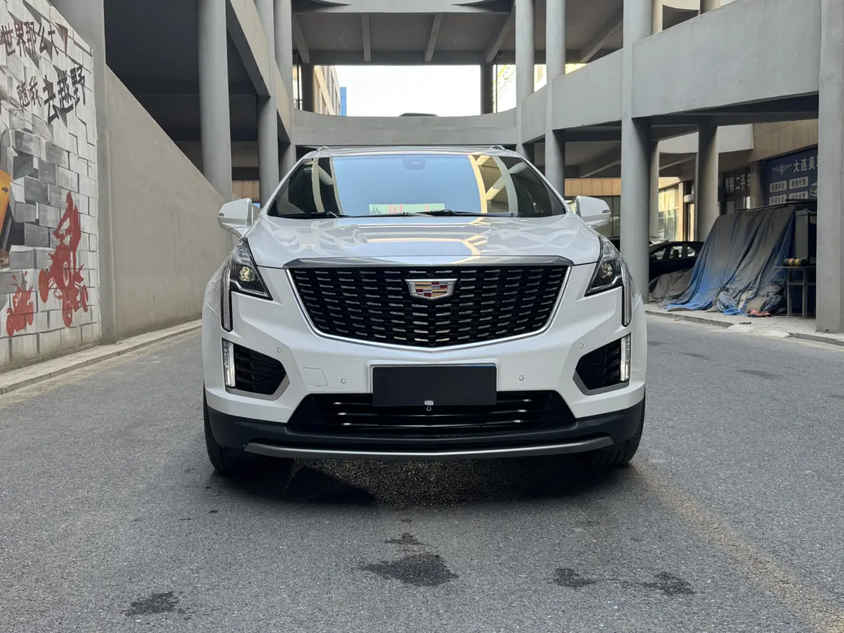 Cadillac XT5  из Китая