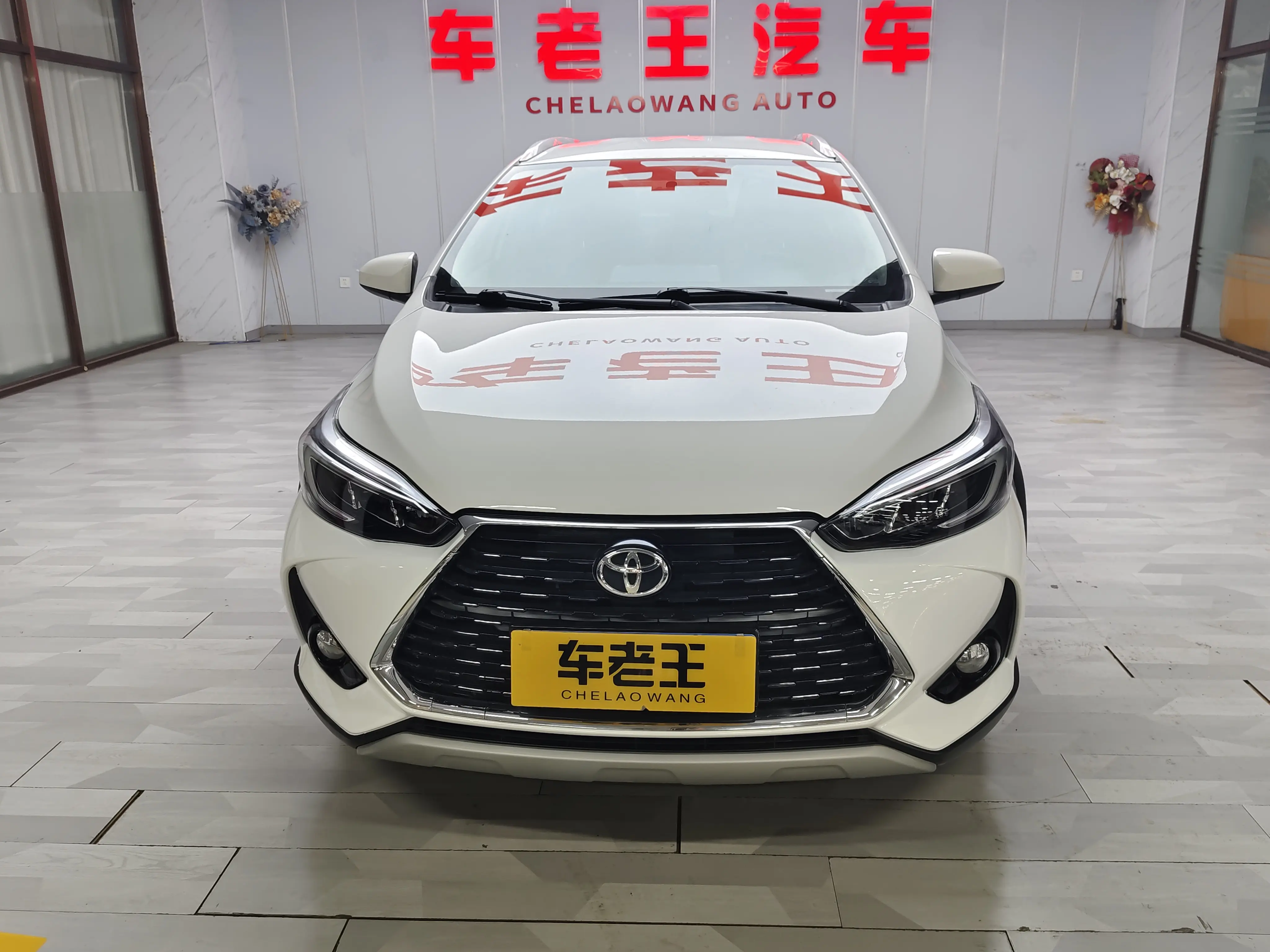 Toyota Yaris L  из Китая