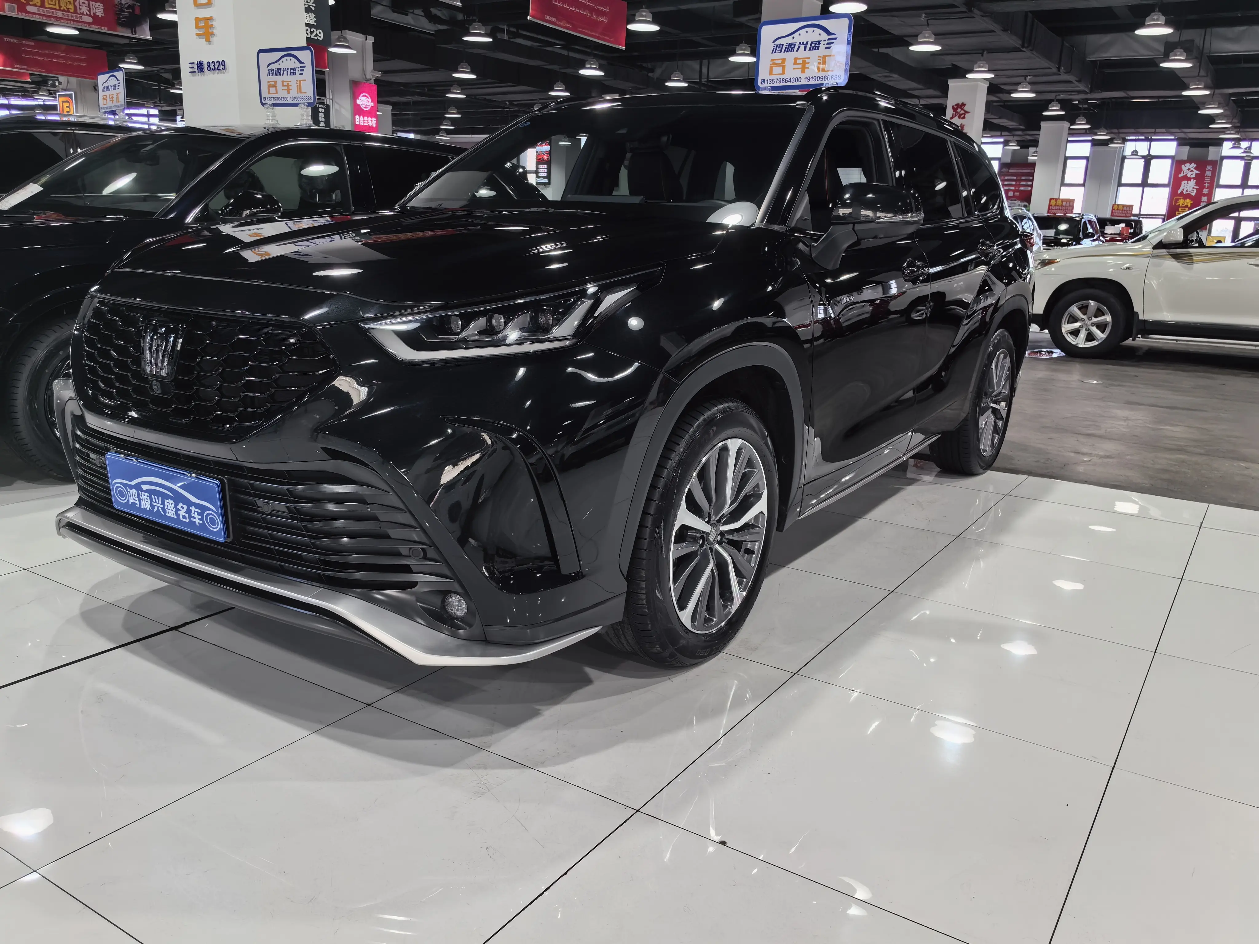 Toyota Crown Kluger
