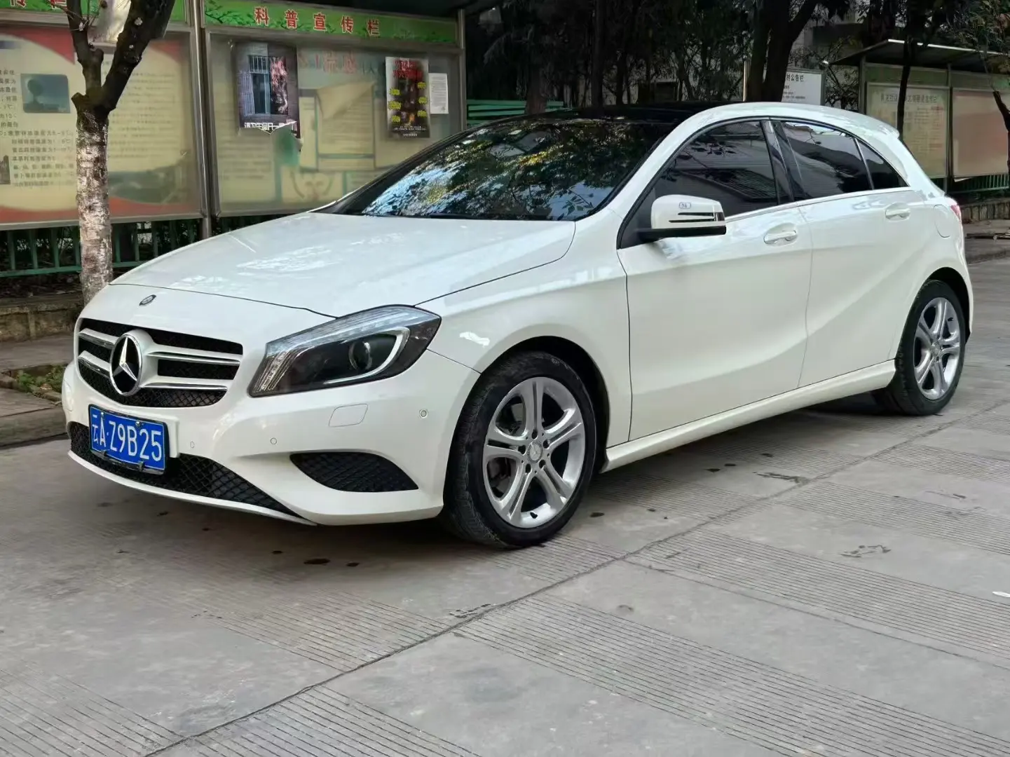 Mercedes-Benz A-Class (imported)  из Китая