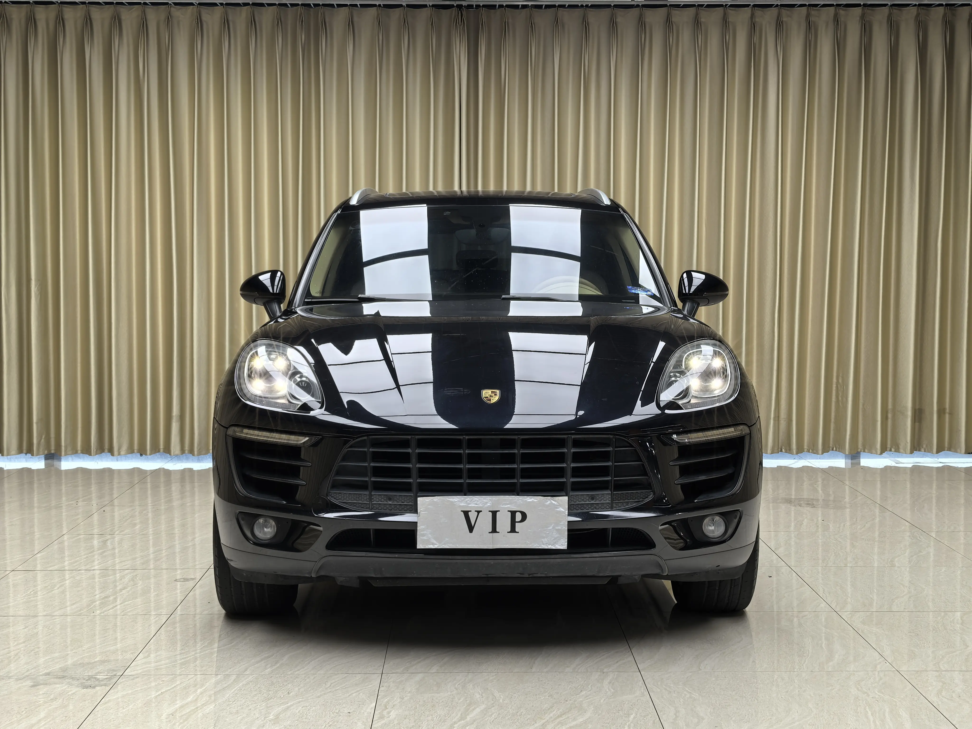 Porsche Macan  из Китая