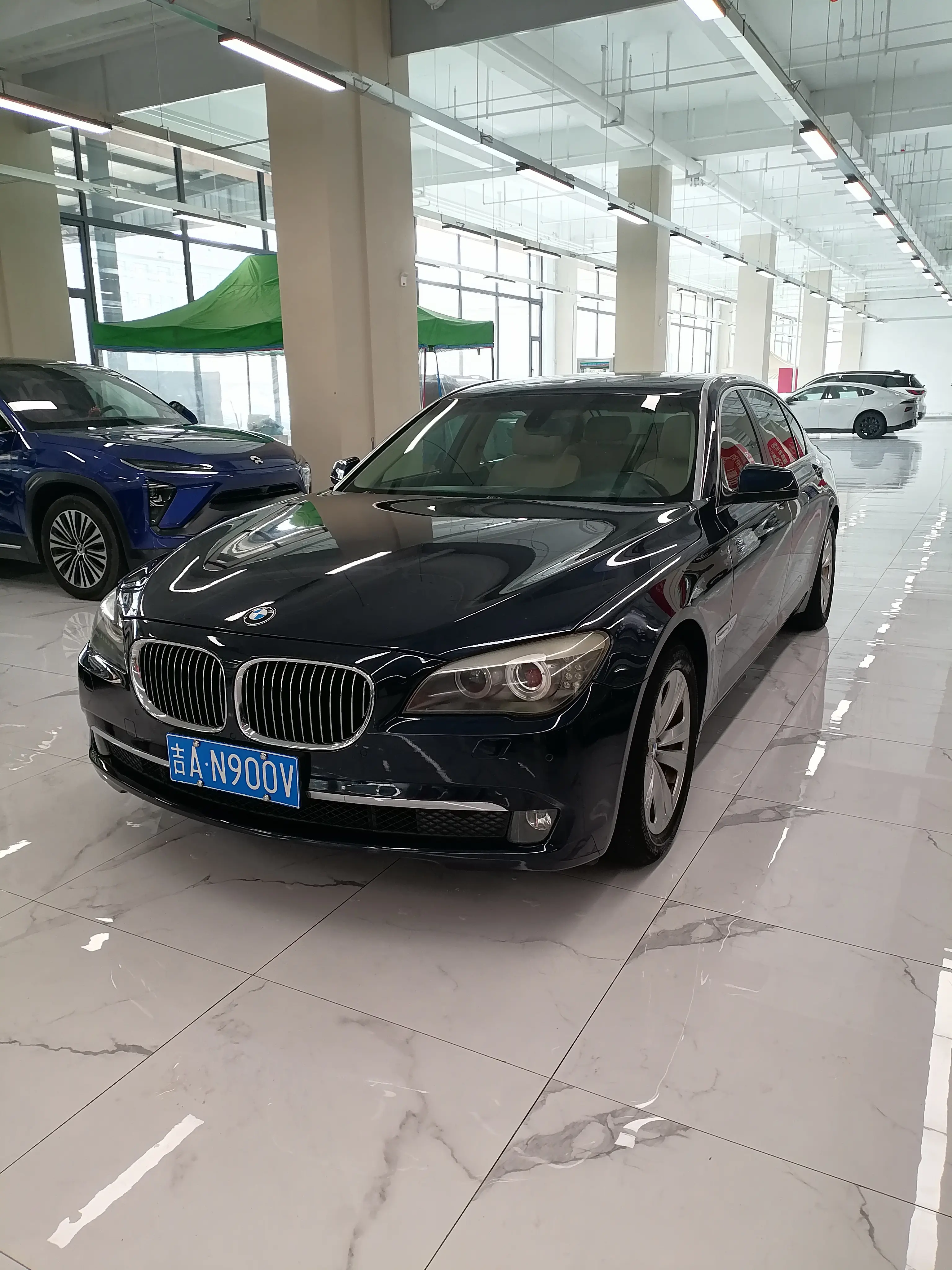 BMW 7 Series  из Китая