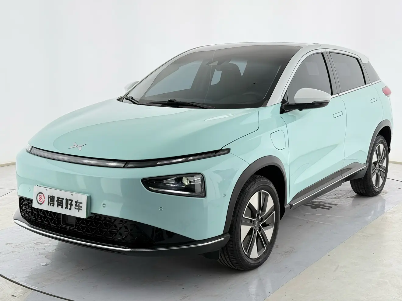 Xpeng G3  из Китая