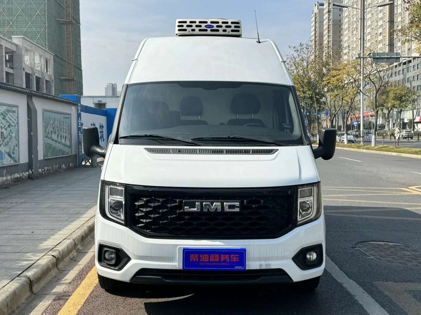 Jiangling Fushun  из Китая