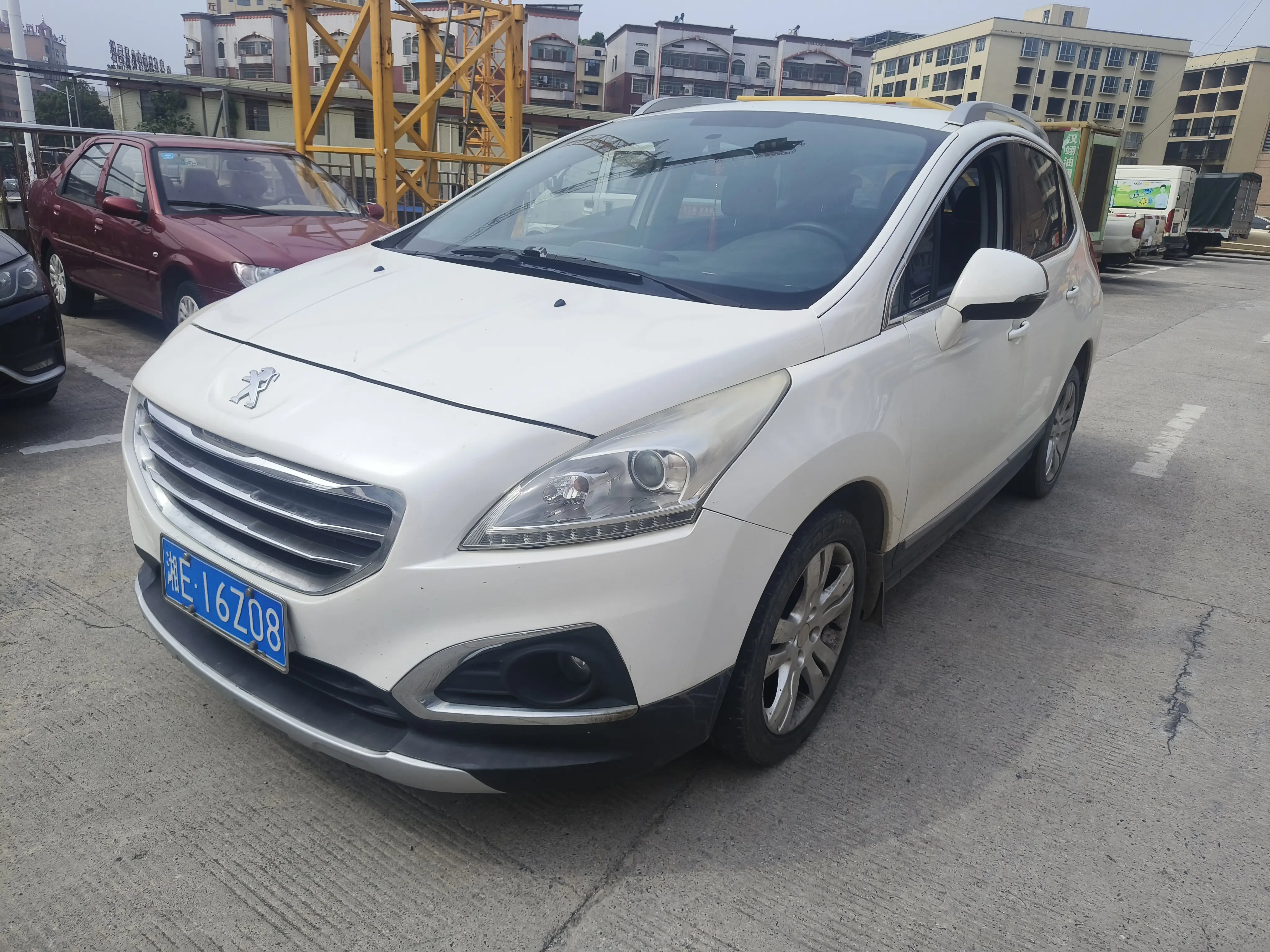 Peugeot 3008  из Китая