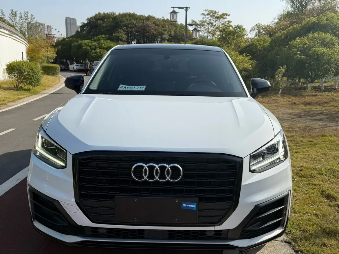 Audi Q2L  из Китая