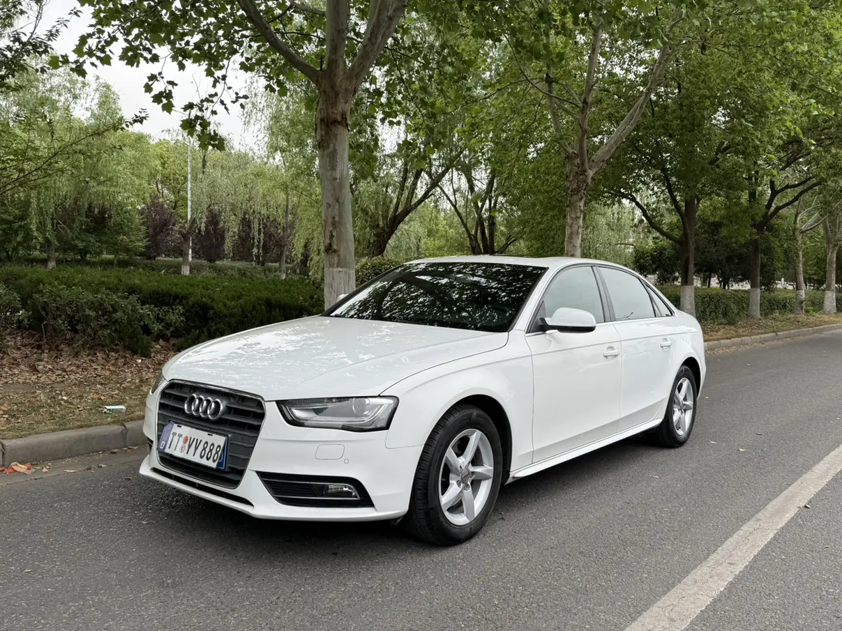 Audi A4L  из Китая