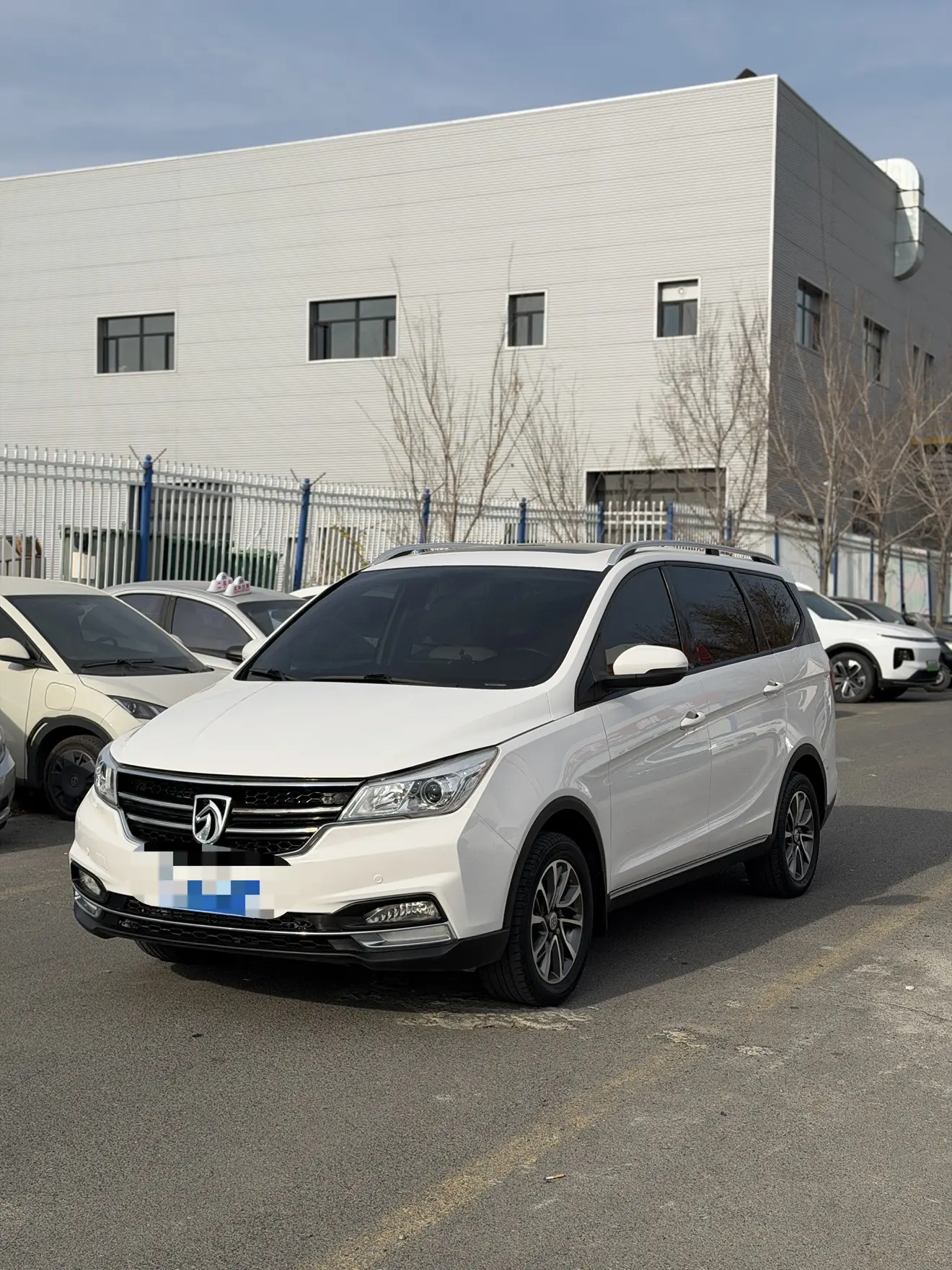 Baojun 730  из Китая