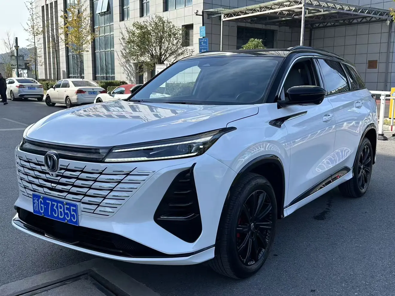 Changan CS75 PLUS  из Китая