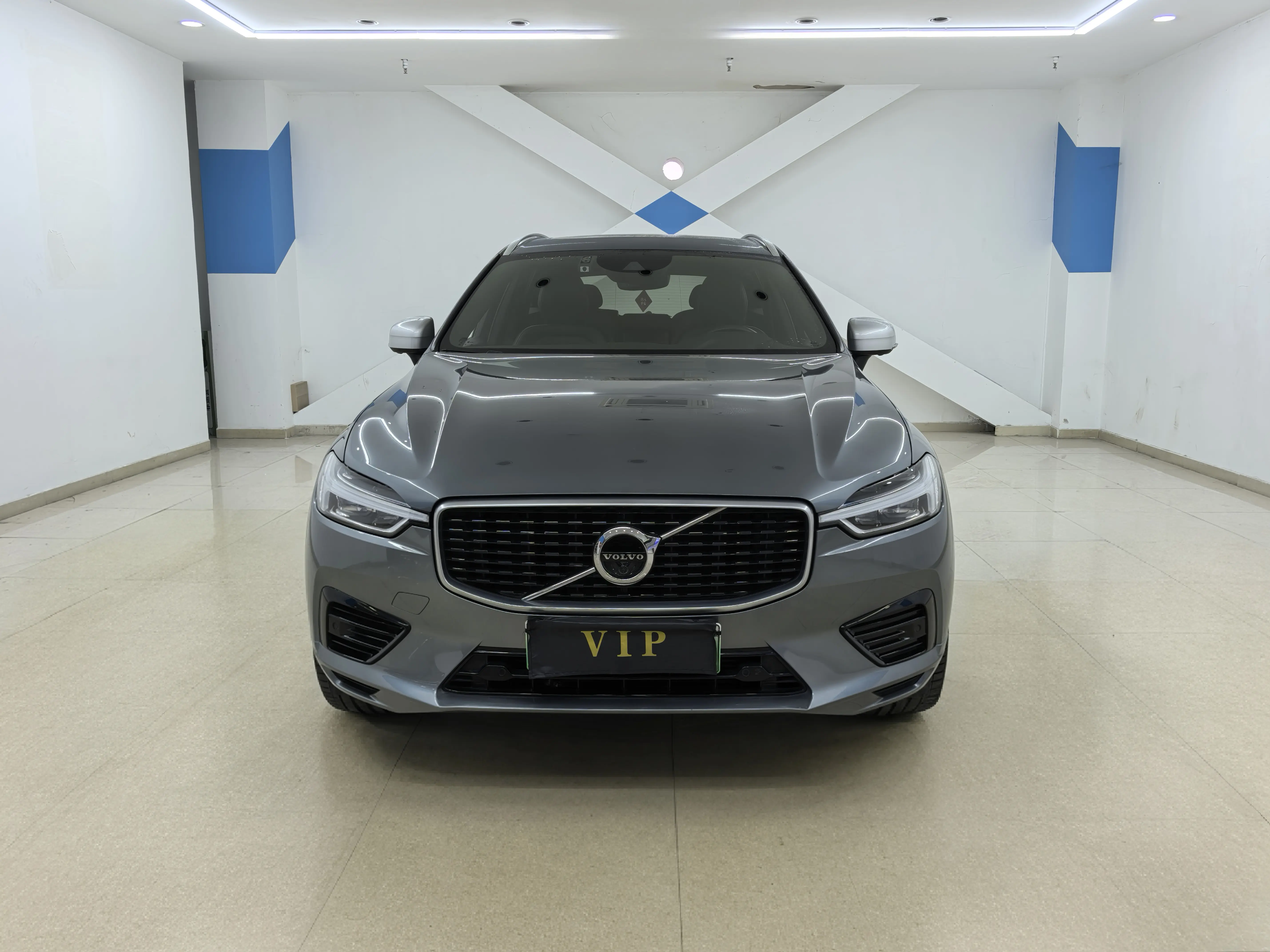 Volvo XC60 PHEV  из Китая