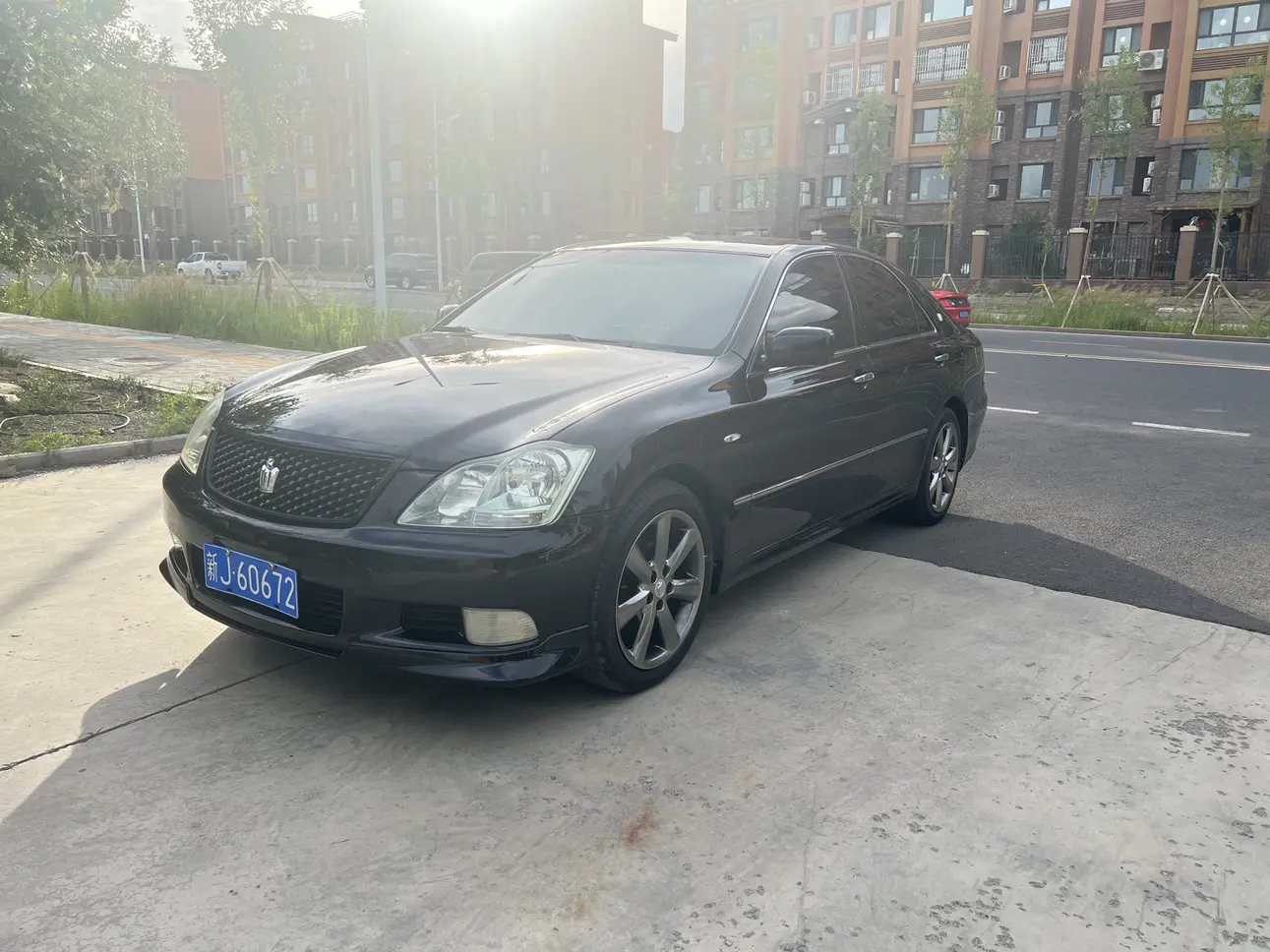 Toyota Crown  из Китая