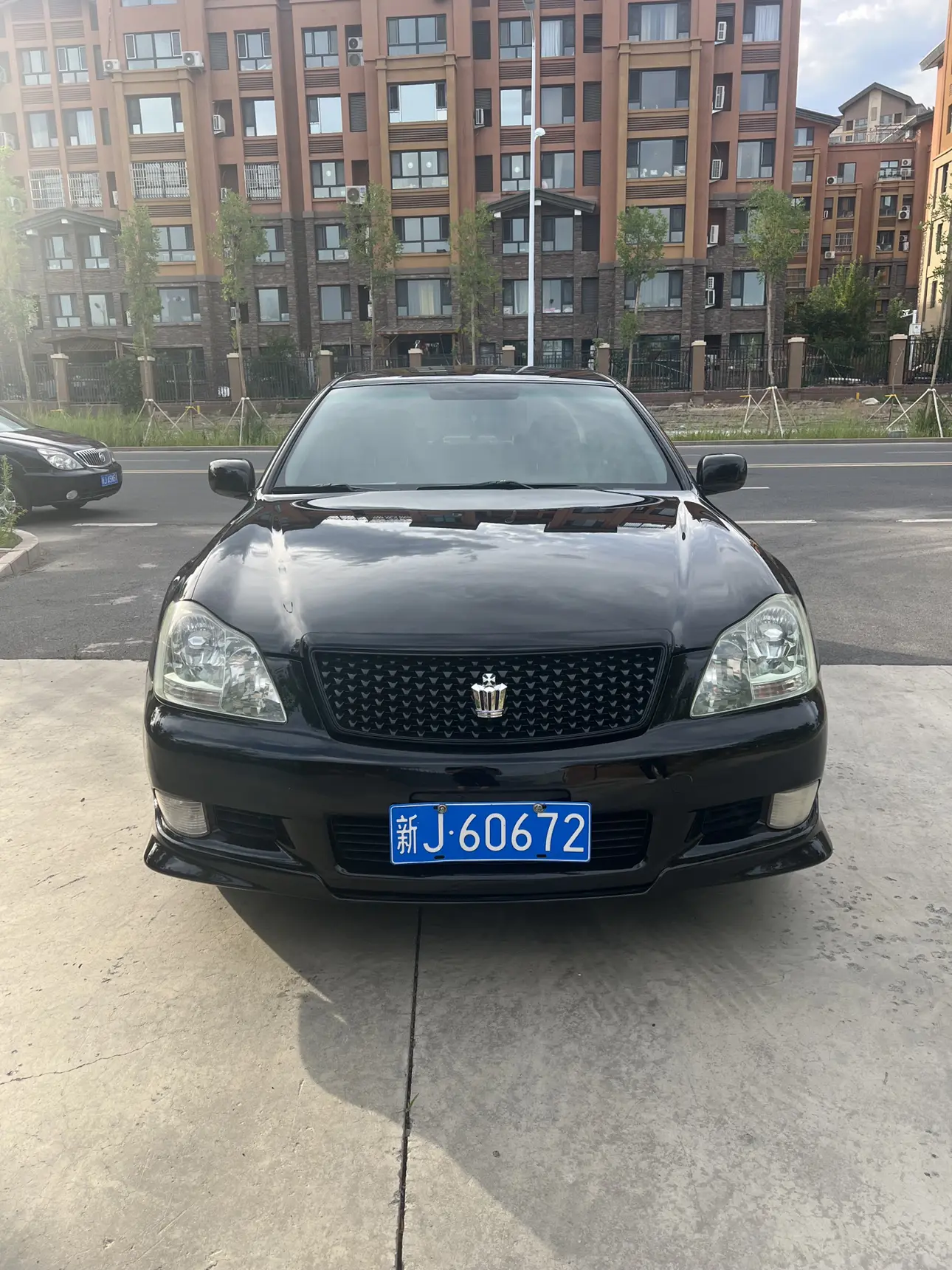 Toyota Crown  из Китая