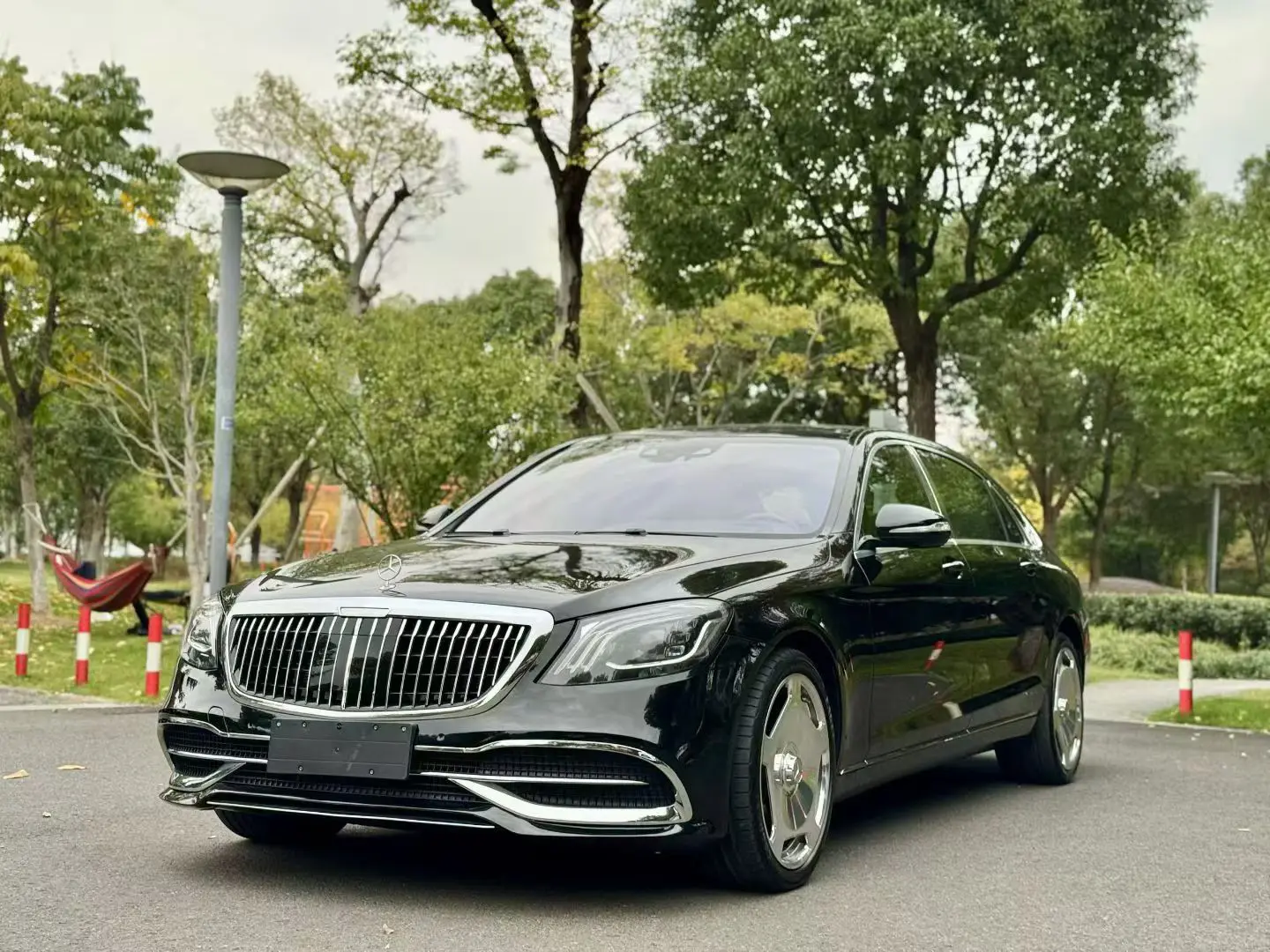 Mercedes-Benz Maybach S-Class  из Китая