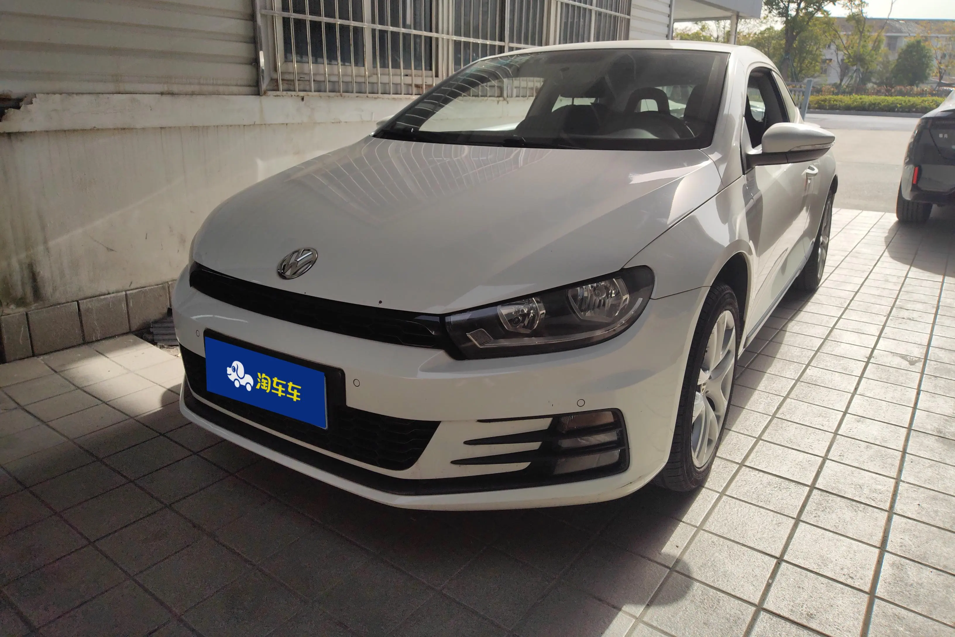 Volkswagen Scirocco  из Китая