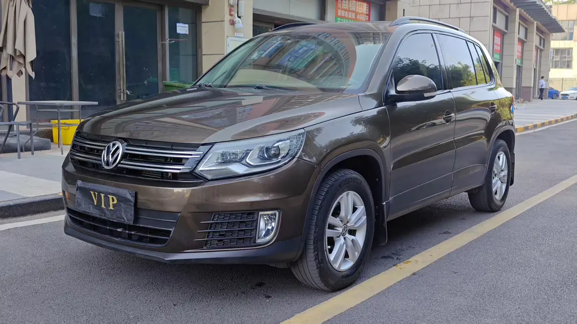 Volkswagen Tiguan  из Китая