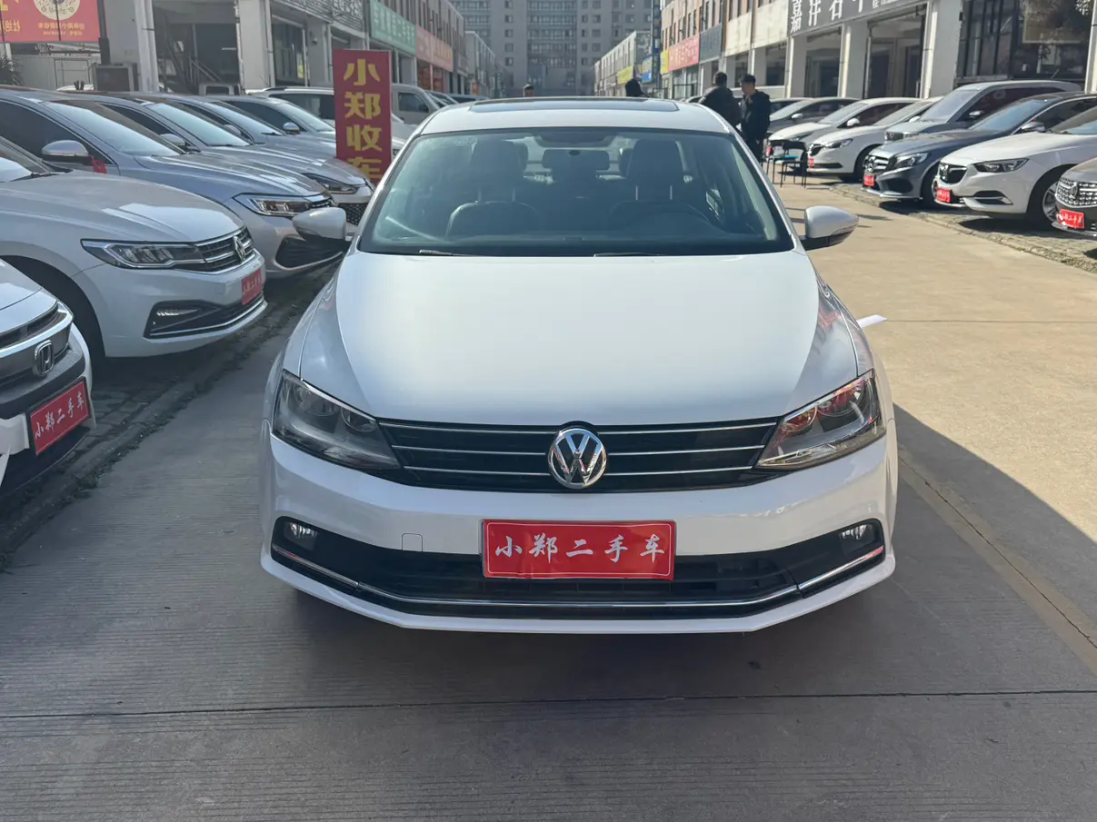 Volkswagen Sagitar  из Китая