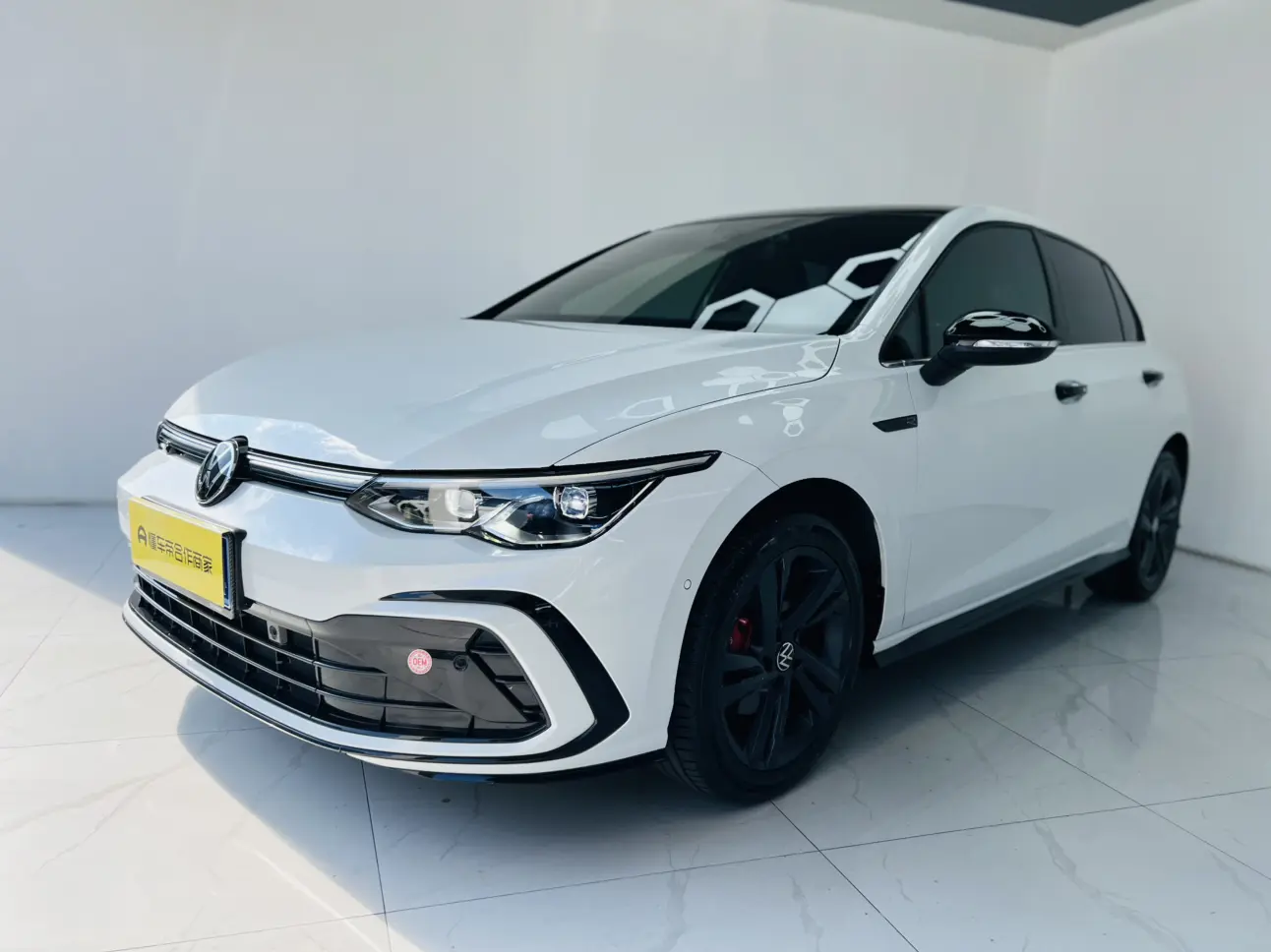 Volkswagen Golf  из Китая