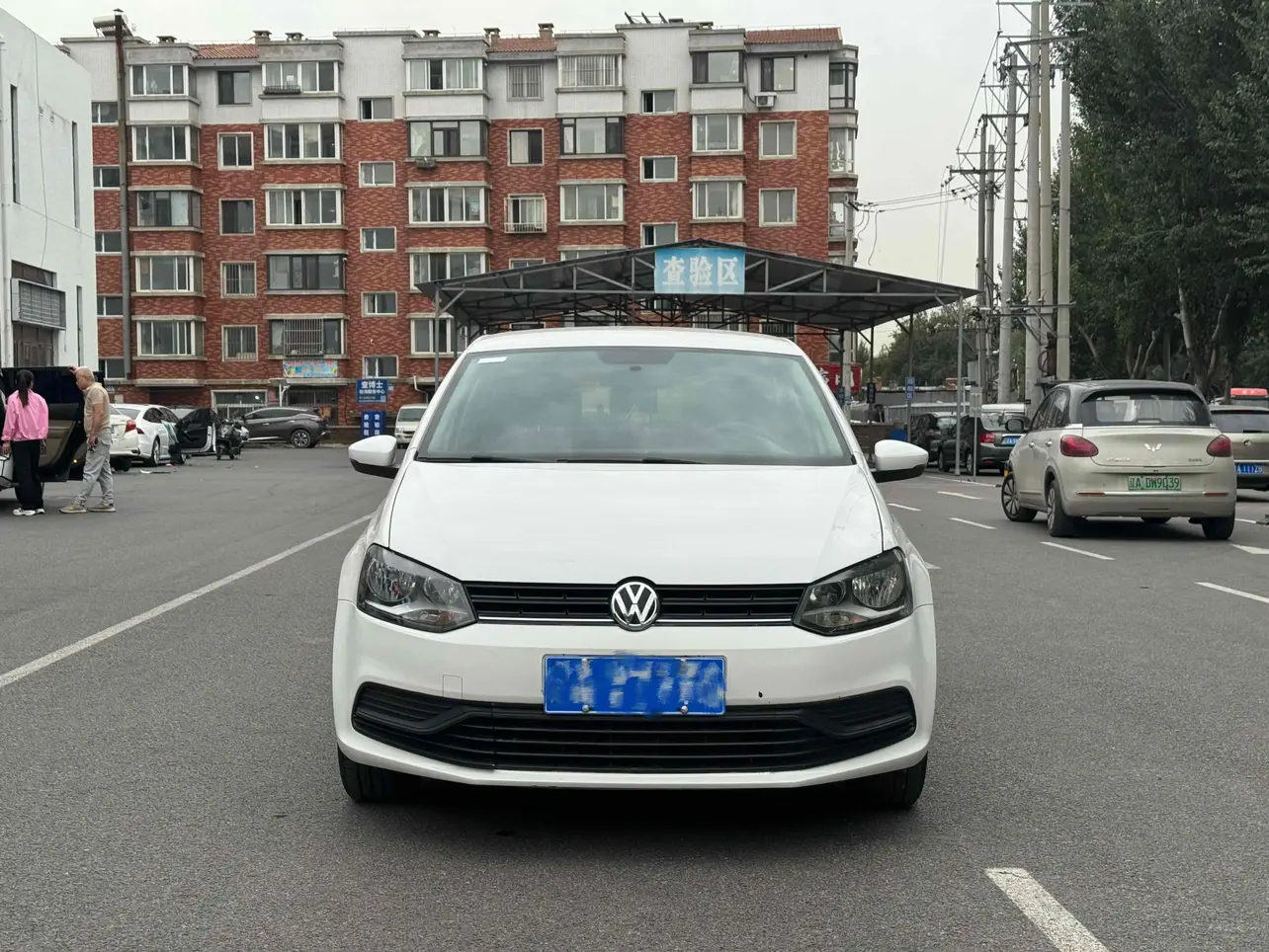 Volkswagen Polo  из Китая