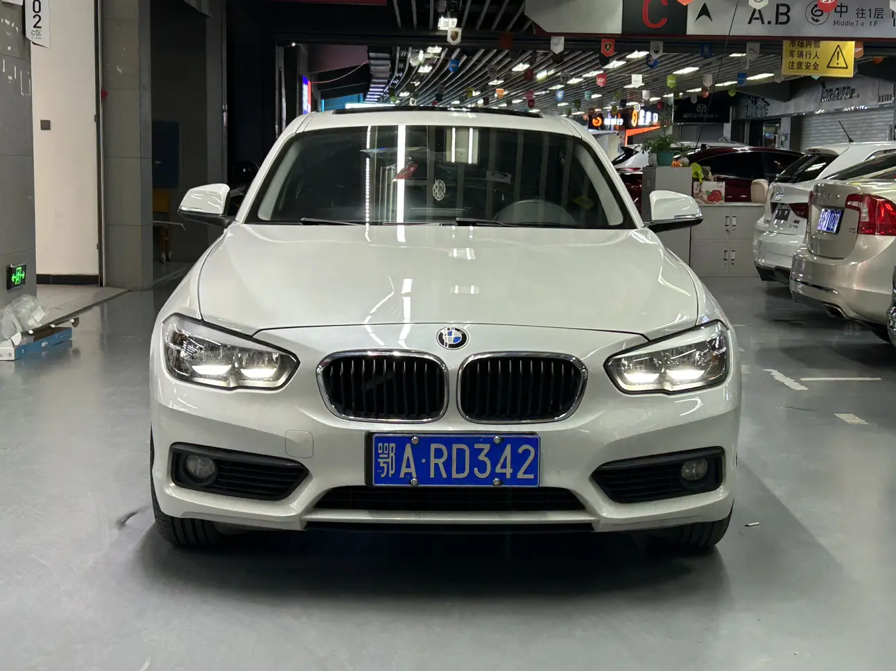 BMW 1 Series  из Китая